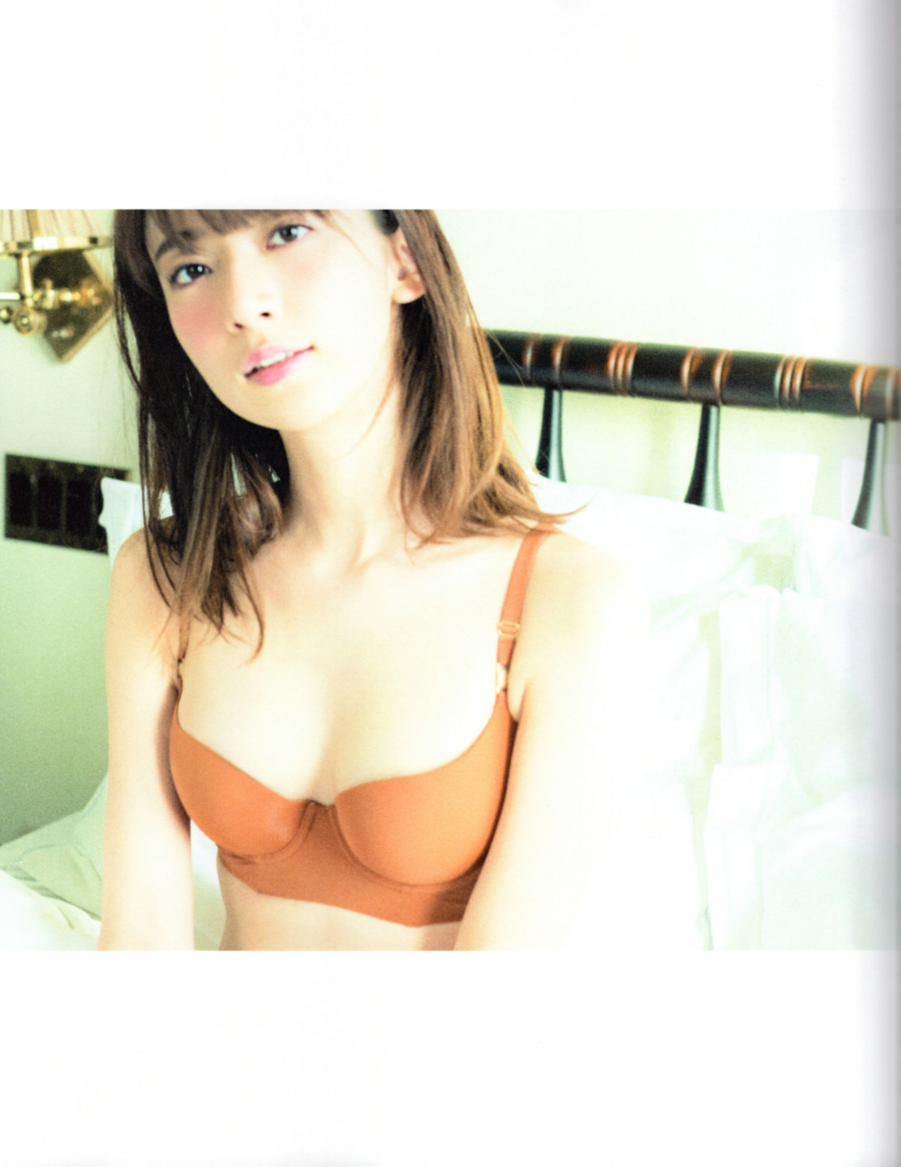 桥本奈々未《2017 最后の》 [PhotoBook]