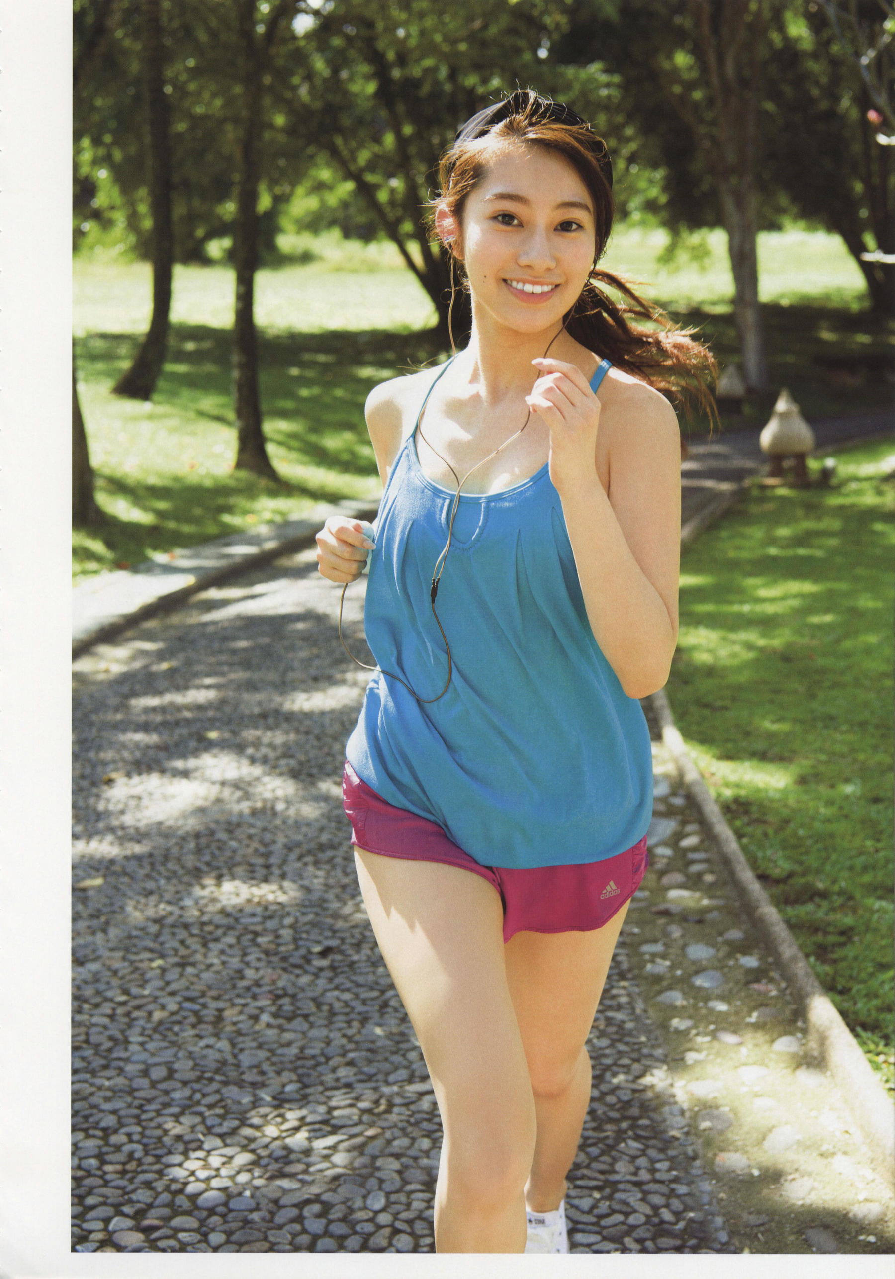 桜井玲香《自由ということ》 [PhotoBook]