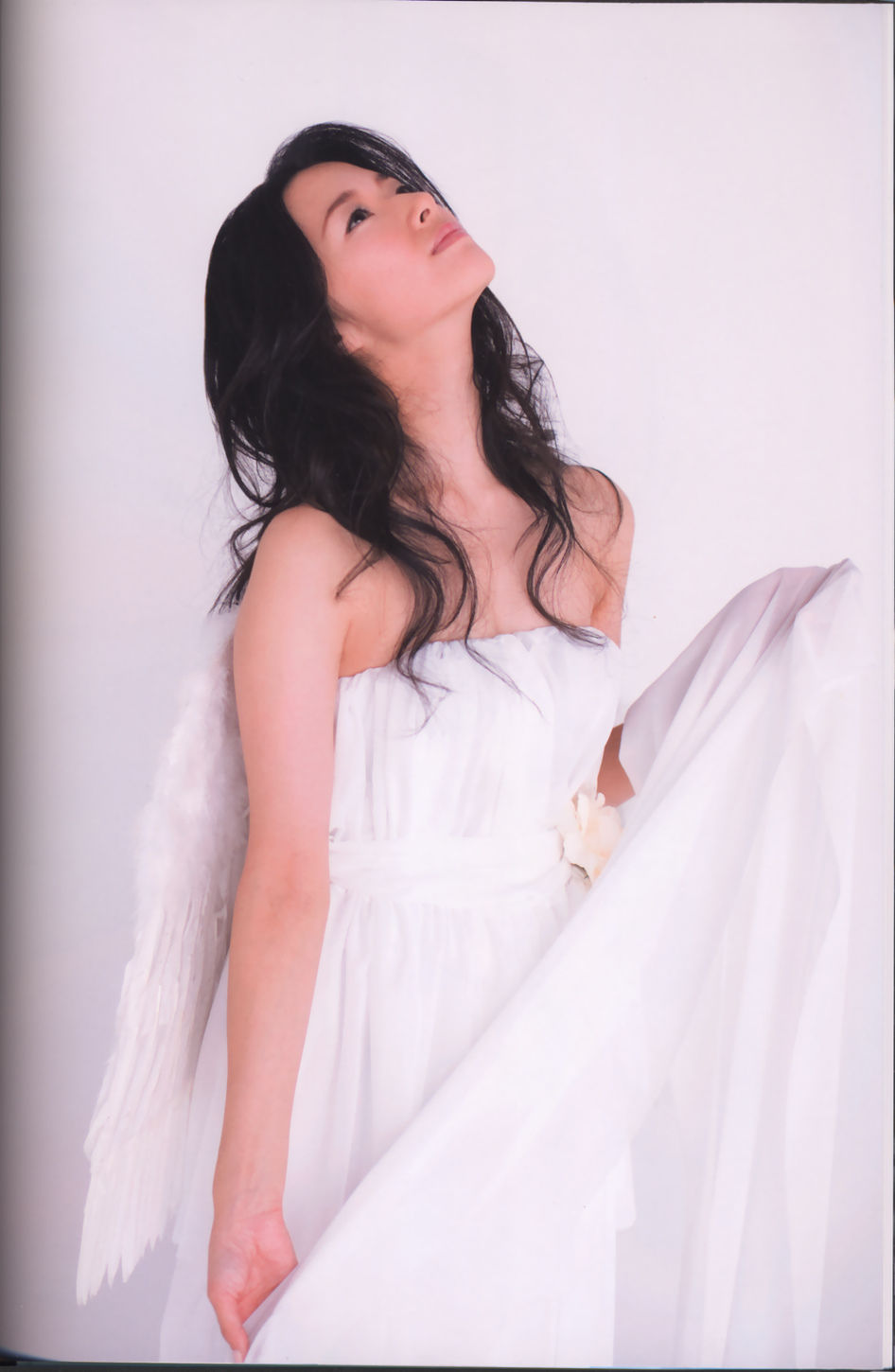 田中理惠《彩リエ Irodo Ri E》 [PhotoBook]