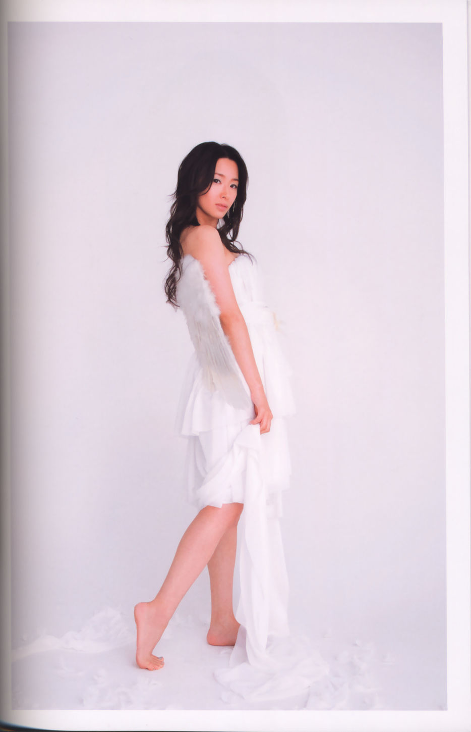 田中理惠《彩リエ Irodo Ri E》 [PhotoBook]