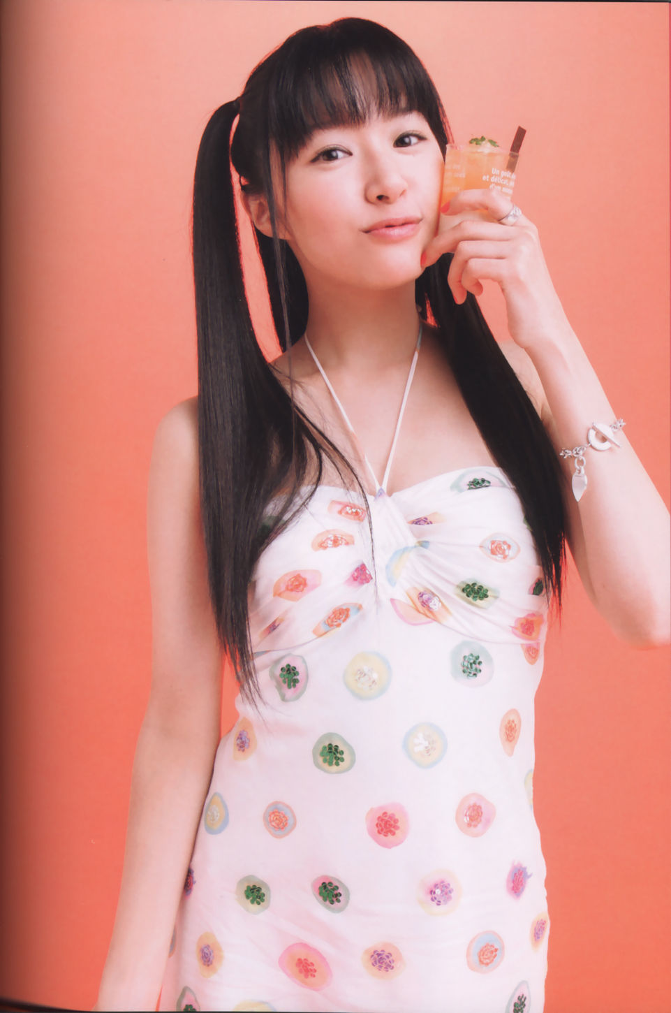 田中理惠《彩リエ Irodo Ri E》 [PhotoBook]