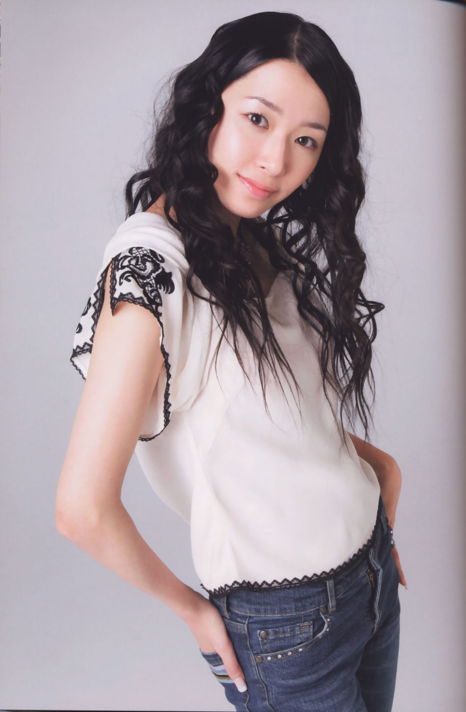 田中理惠《彩リエ Irodo Ri E》 [PhotoBook]