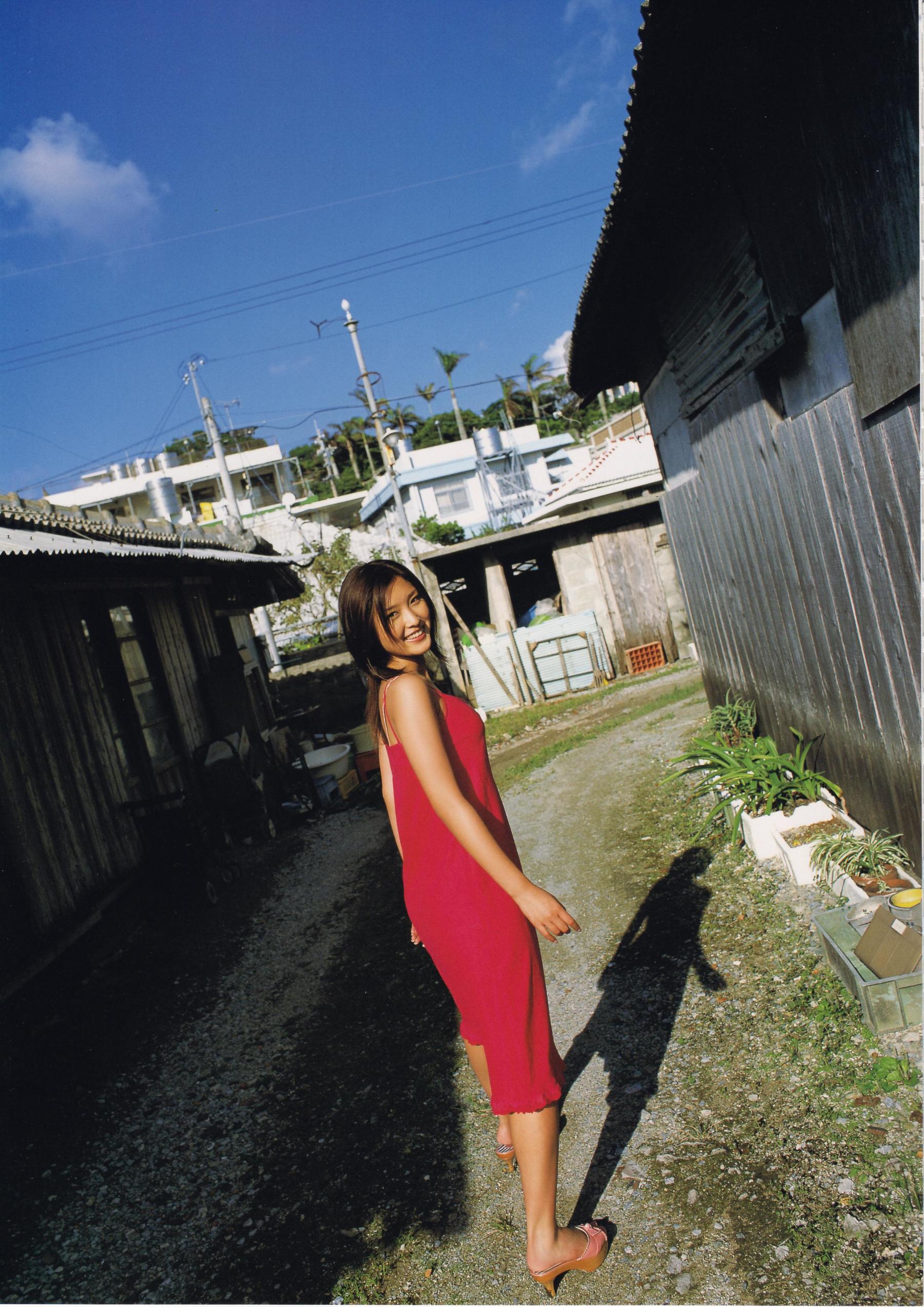 石川梨華《Hana bi 華美》 [PhotoBook]