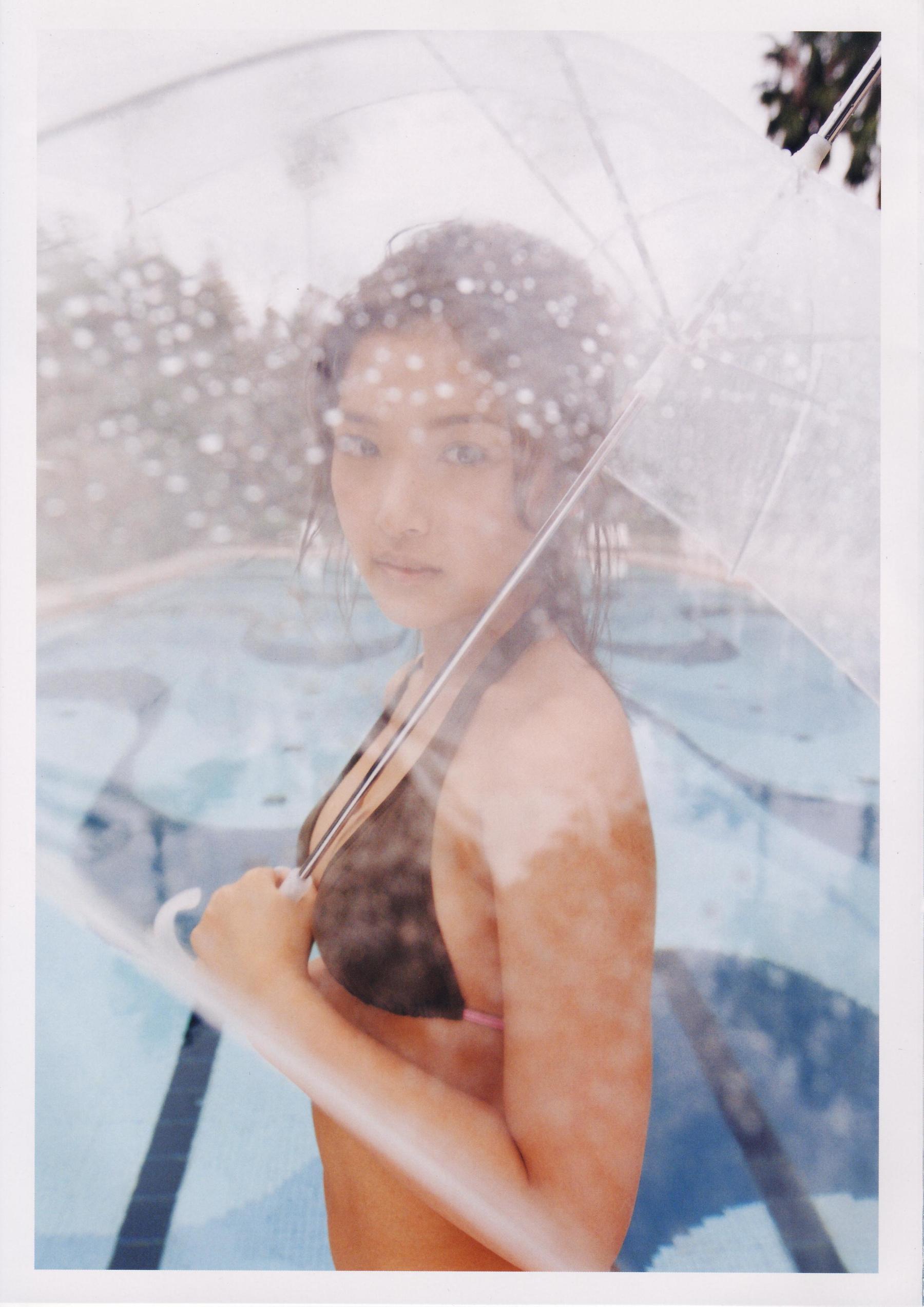 石川梨華《Hana bi 華美》 [PhotoBook]