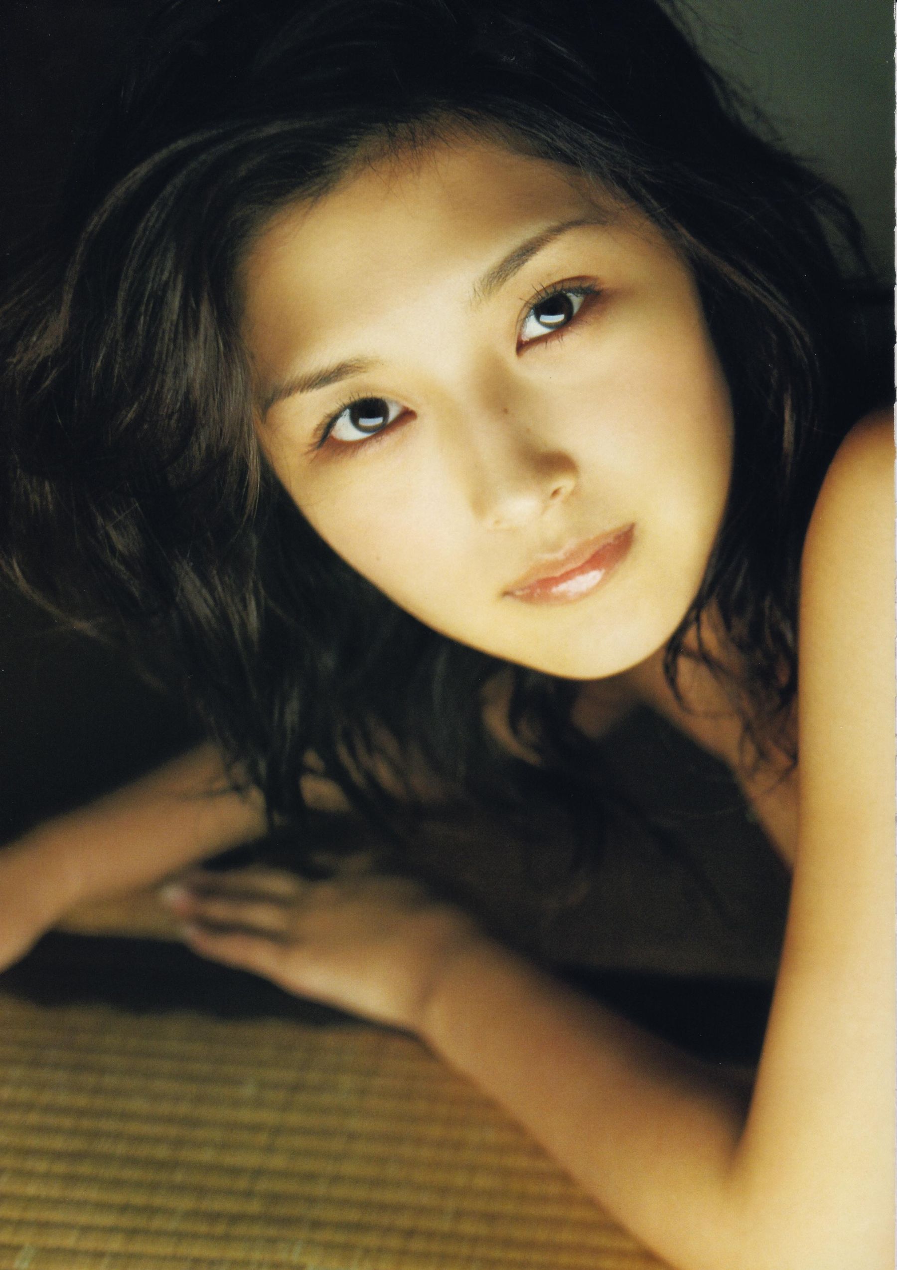 石川梨華《Hana bi 華美》 [PhotoBook]