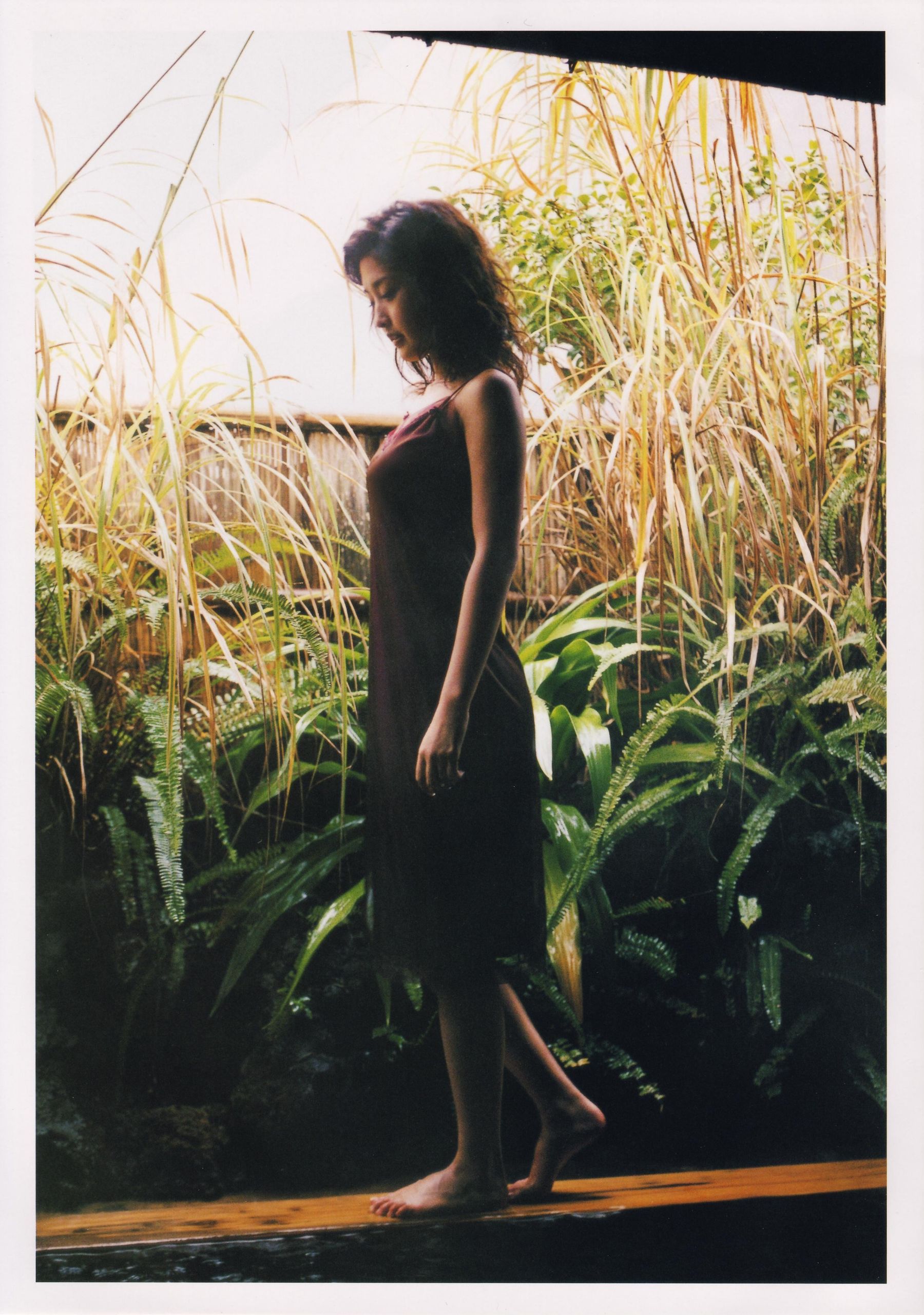 石川梨華《Hana bi 華美》 [PhotoBook]