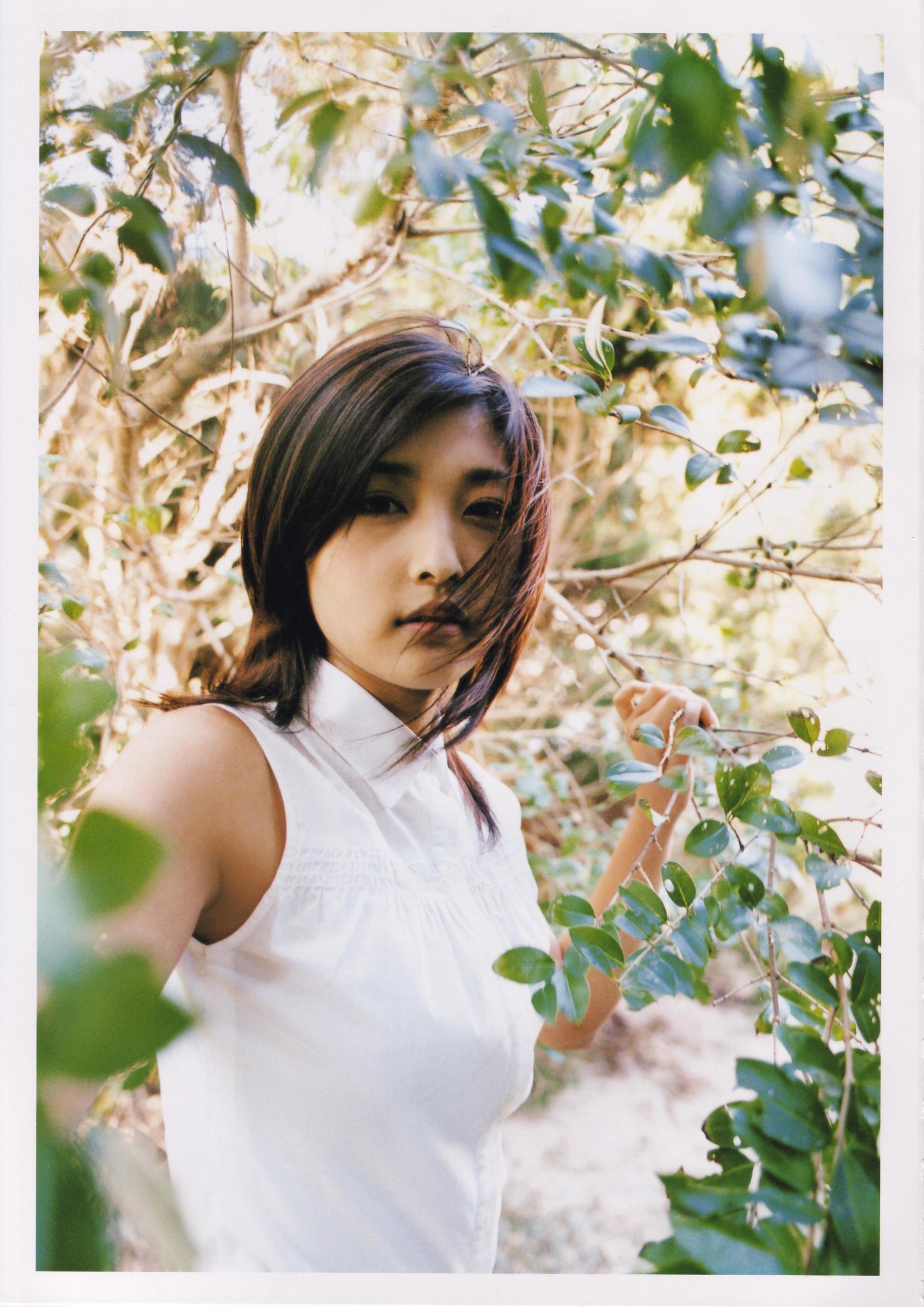 石川梨華《Hana bi 華美》 [PhotoBook]