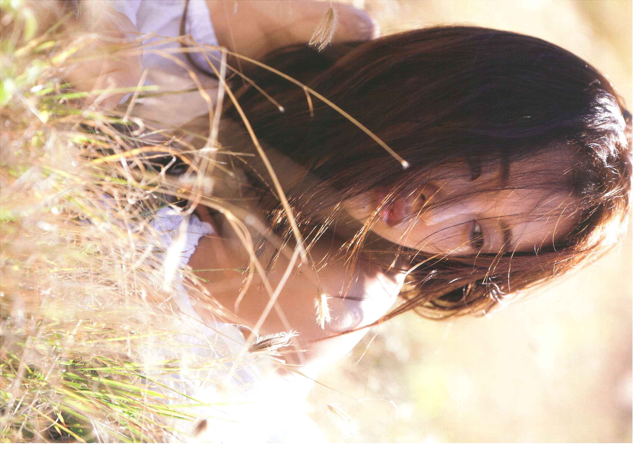 板野友美《release》 [PhotoBook]