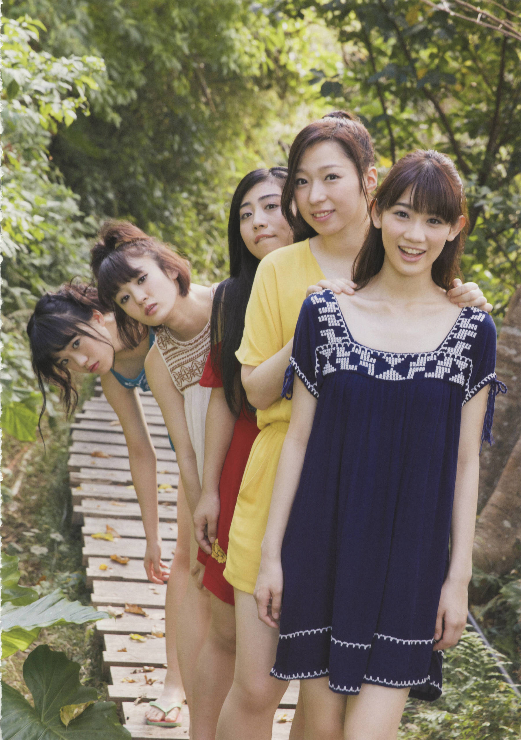 チームしゃちほこ 《SYACHI TRIP》 [PhotoBook]