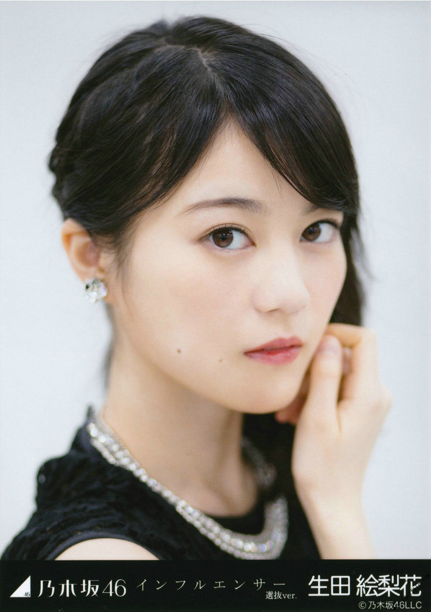 乃木坂46《CARD生写真》 [PhotoBook]