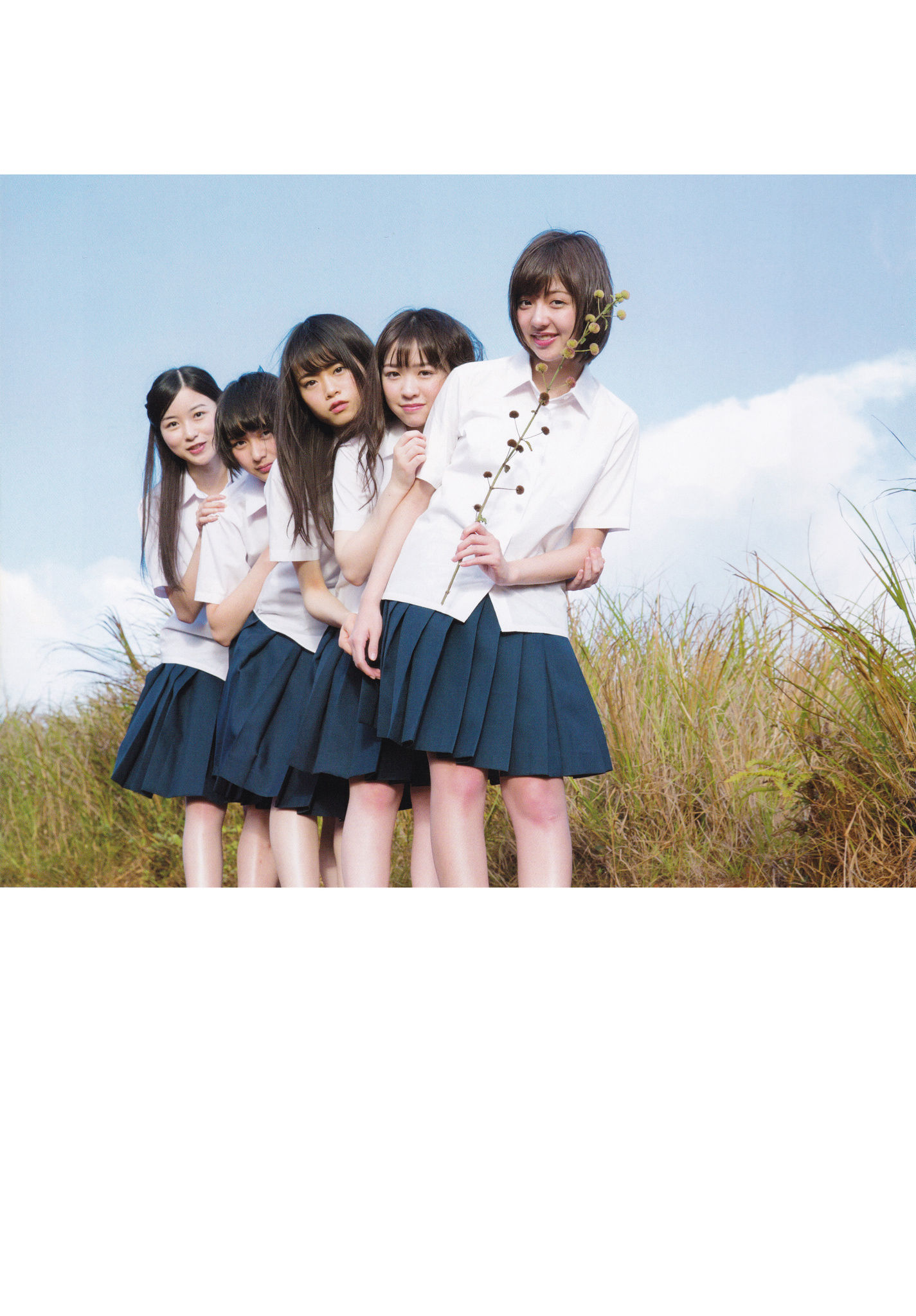 乃木坂46《极品正统清纯少女组合》 [PhotoBook]