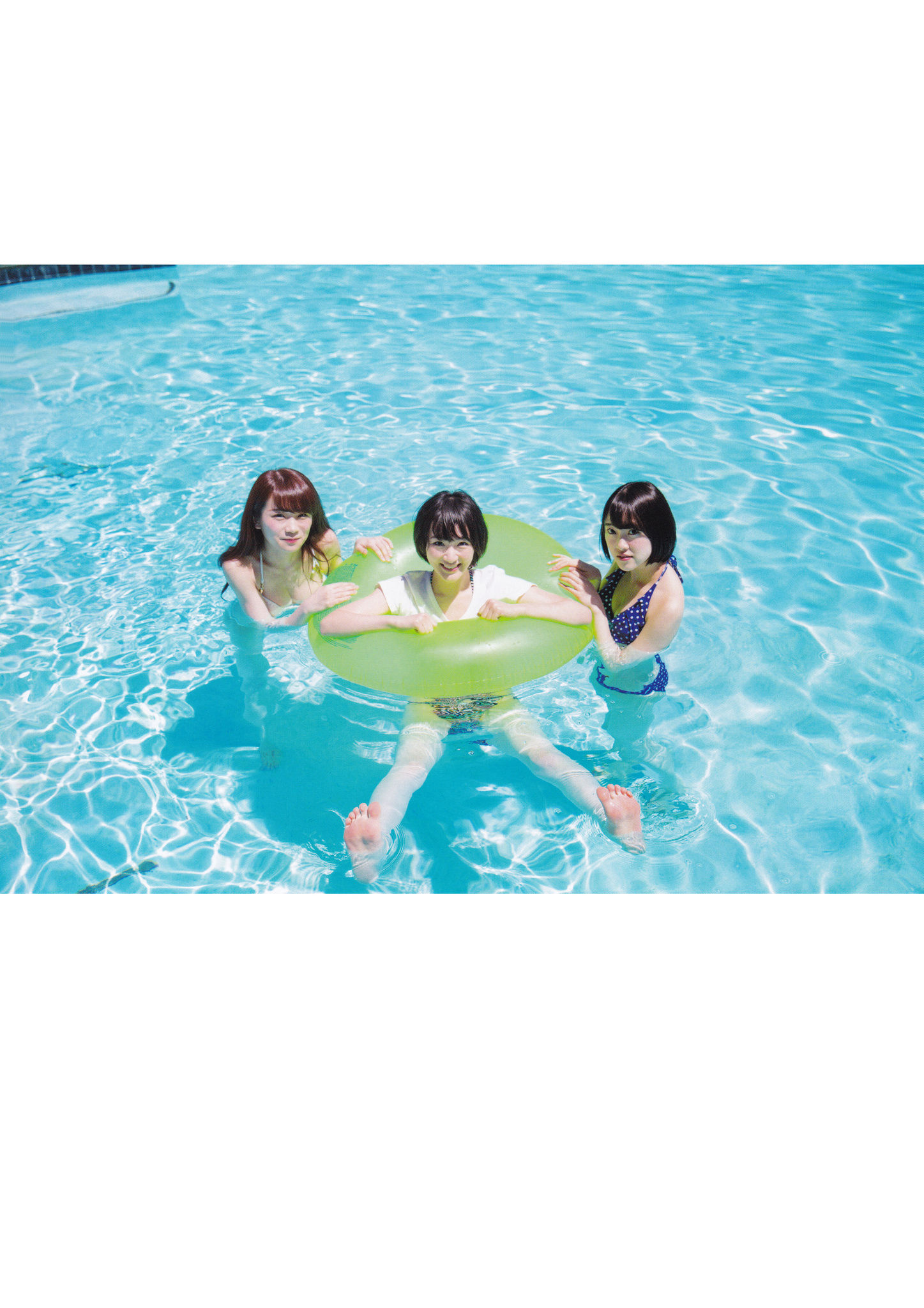 乃木坂46《极品正统清纯少女组合》 [PhotoBook]