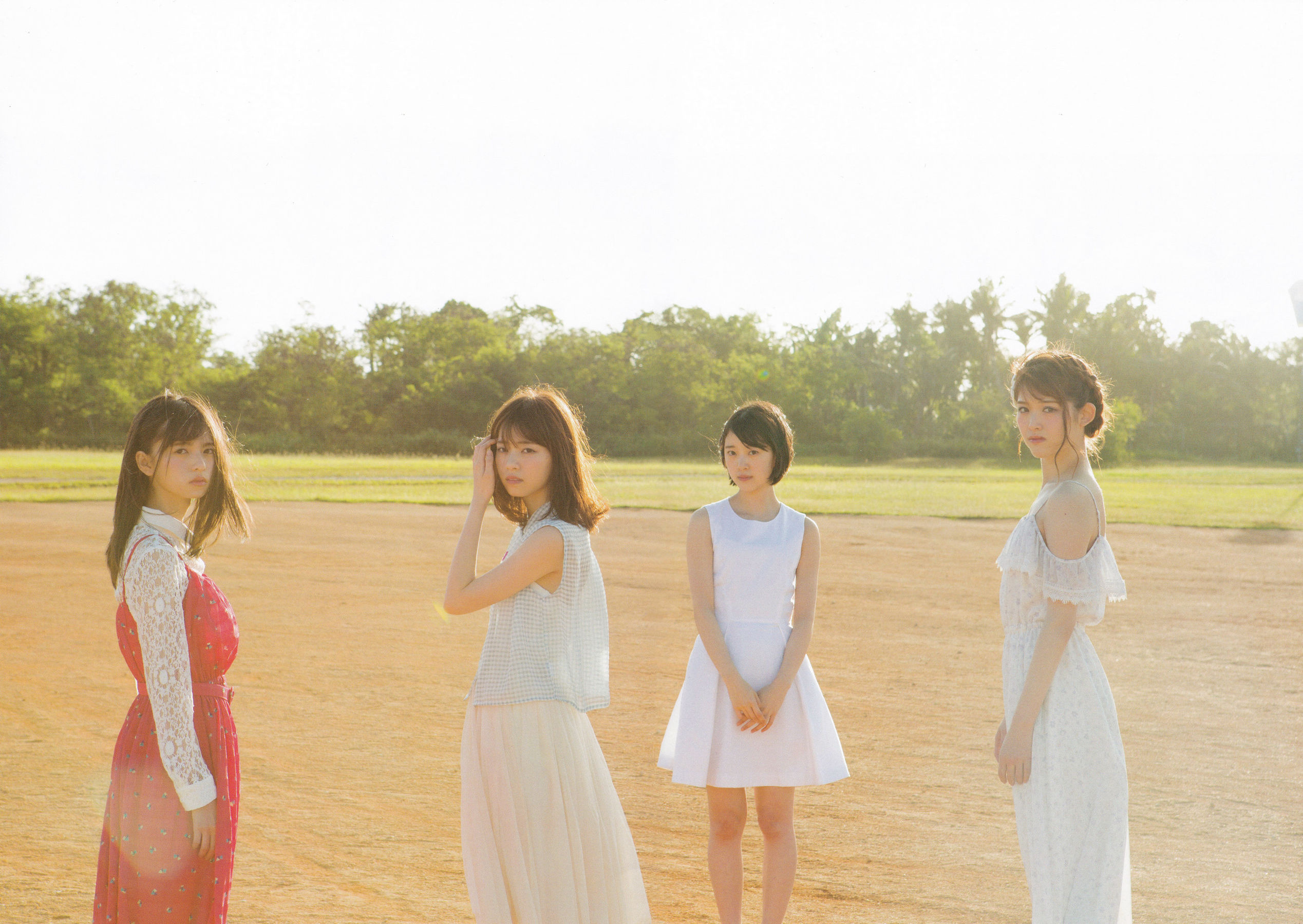 乃木坂46《极品正统清纯少女组合》 [PhotoBook]