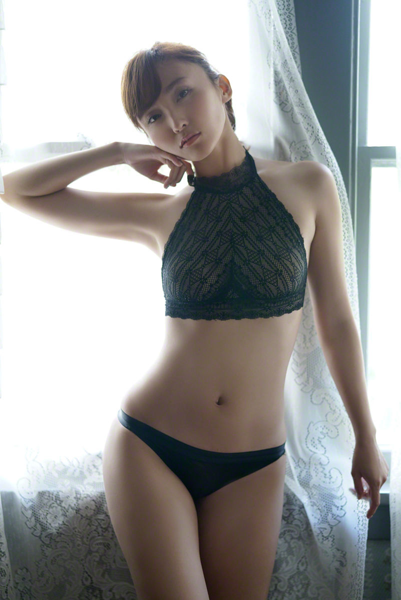 Risa Yoshiki 吉木りさ [Wanibooks] #153