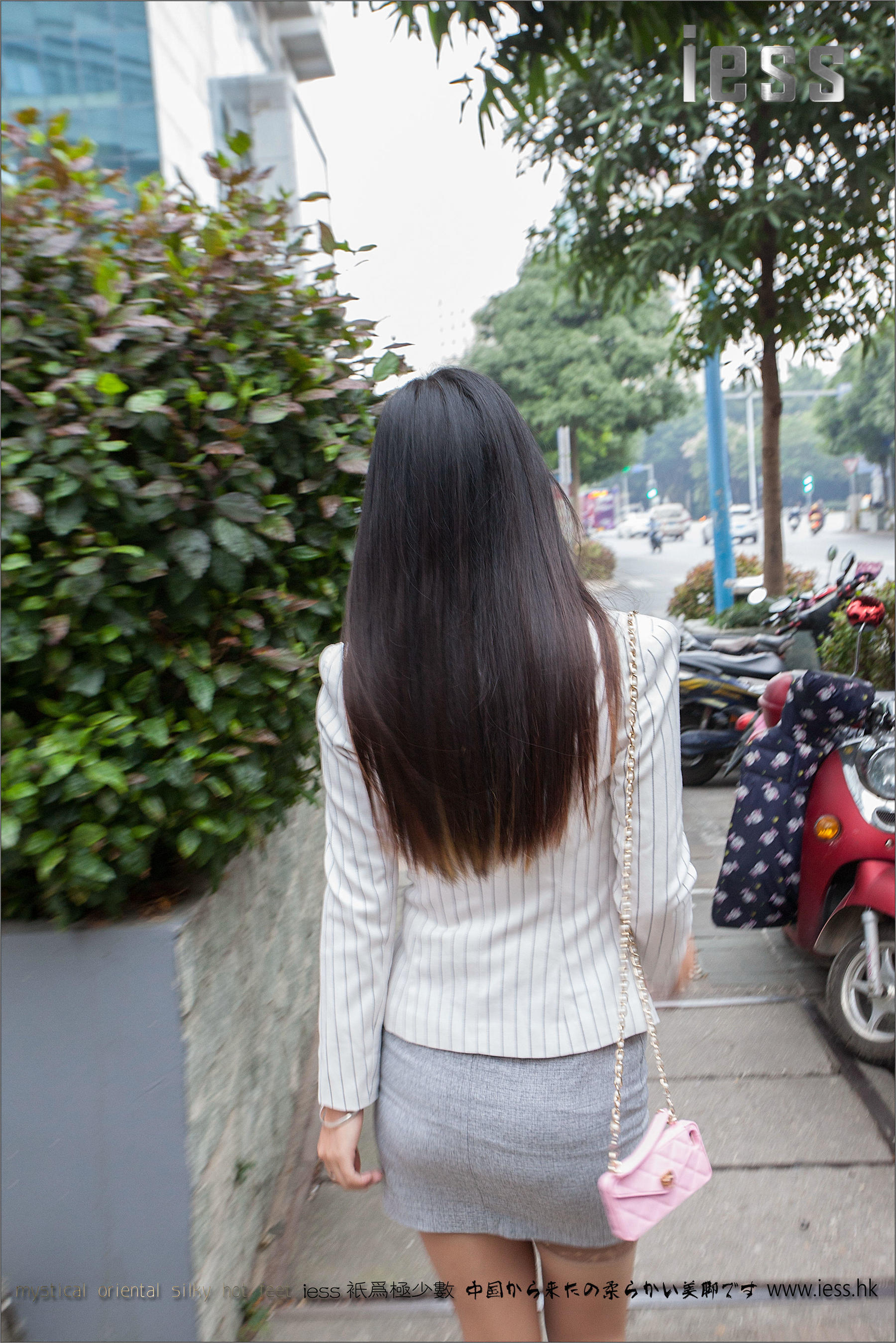 丝足便当051 宁宁 《爱?跟随》[IESS异思趣向]