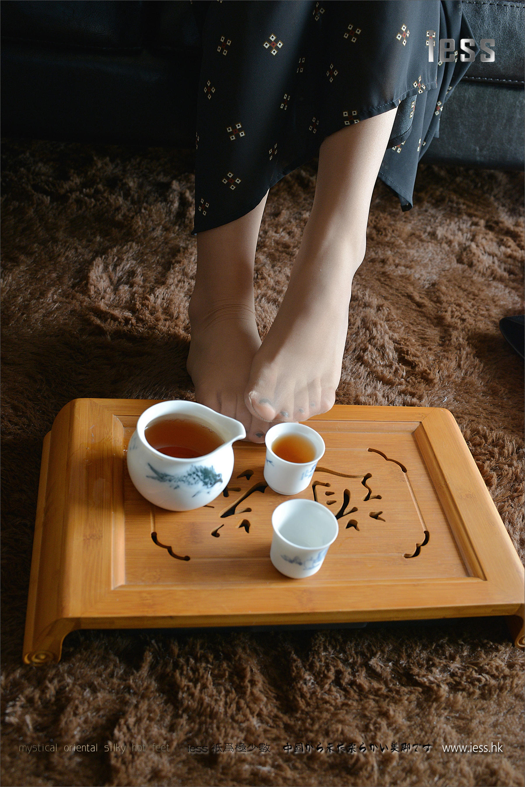丝足便当068 小C 《请茶》[IESS异思趣向]