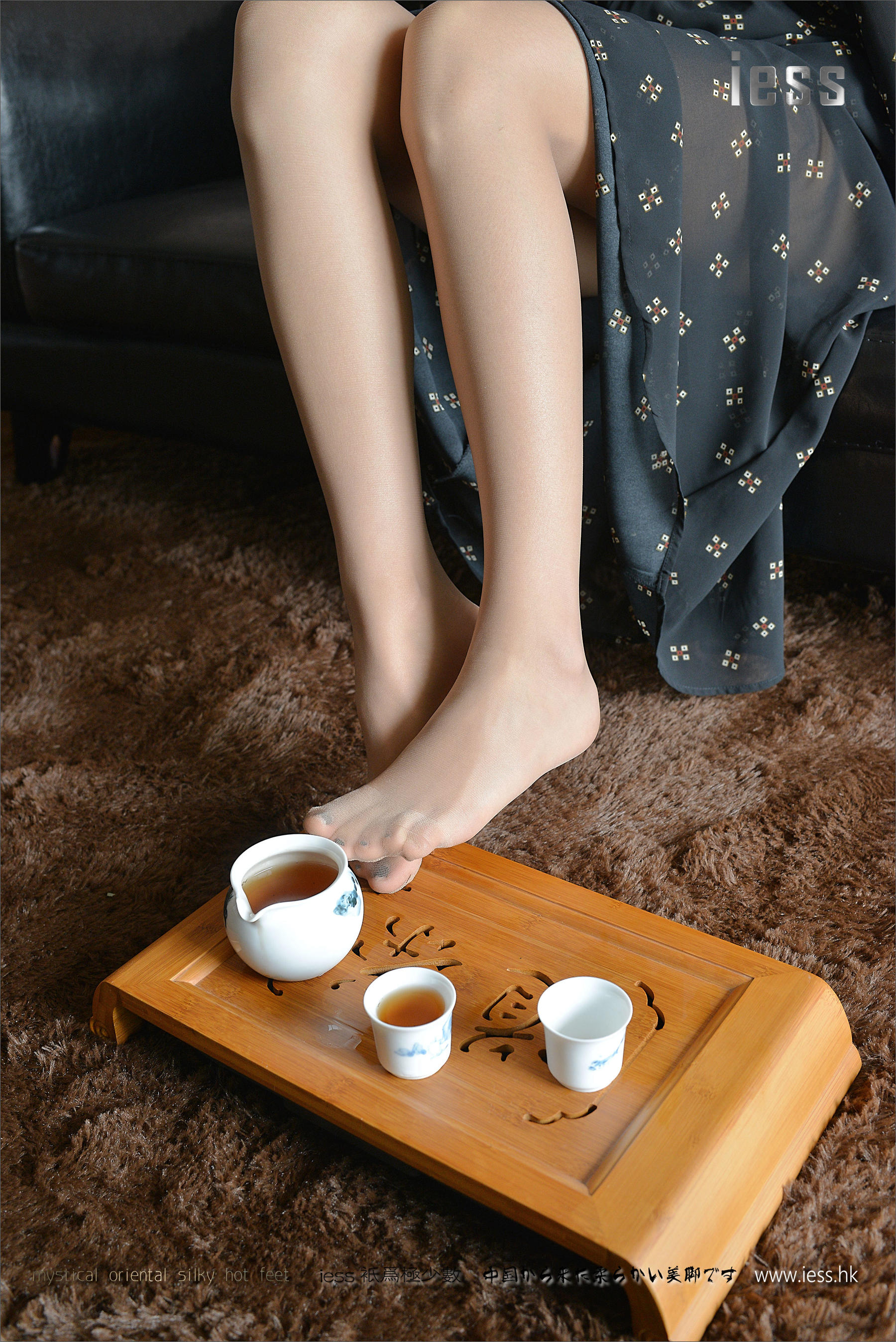 丝足便当068 小C 《请茶》[IESS异思趣向]