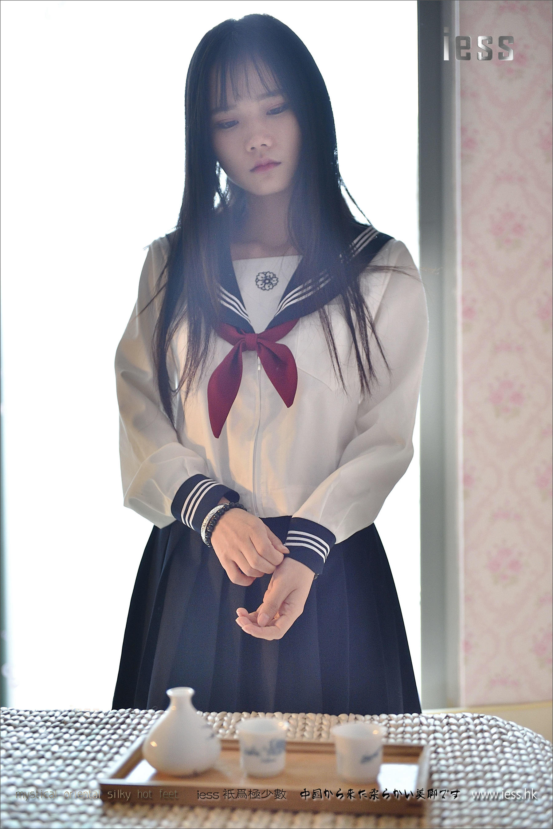 丝足便当082 琪琪 《制服系列之JK第2部-1》[IESS异思趣向]