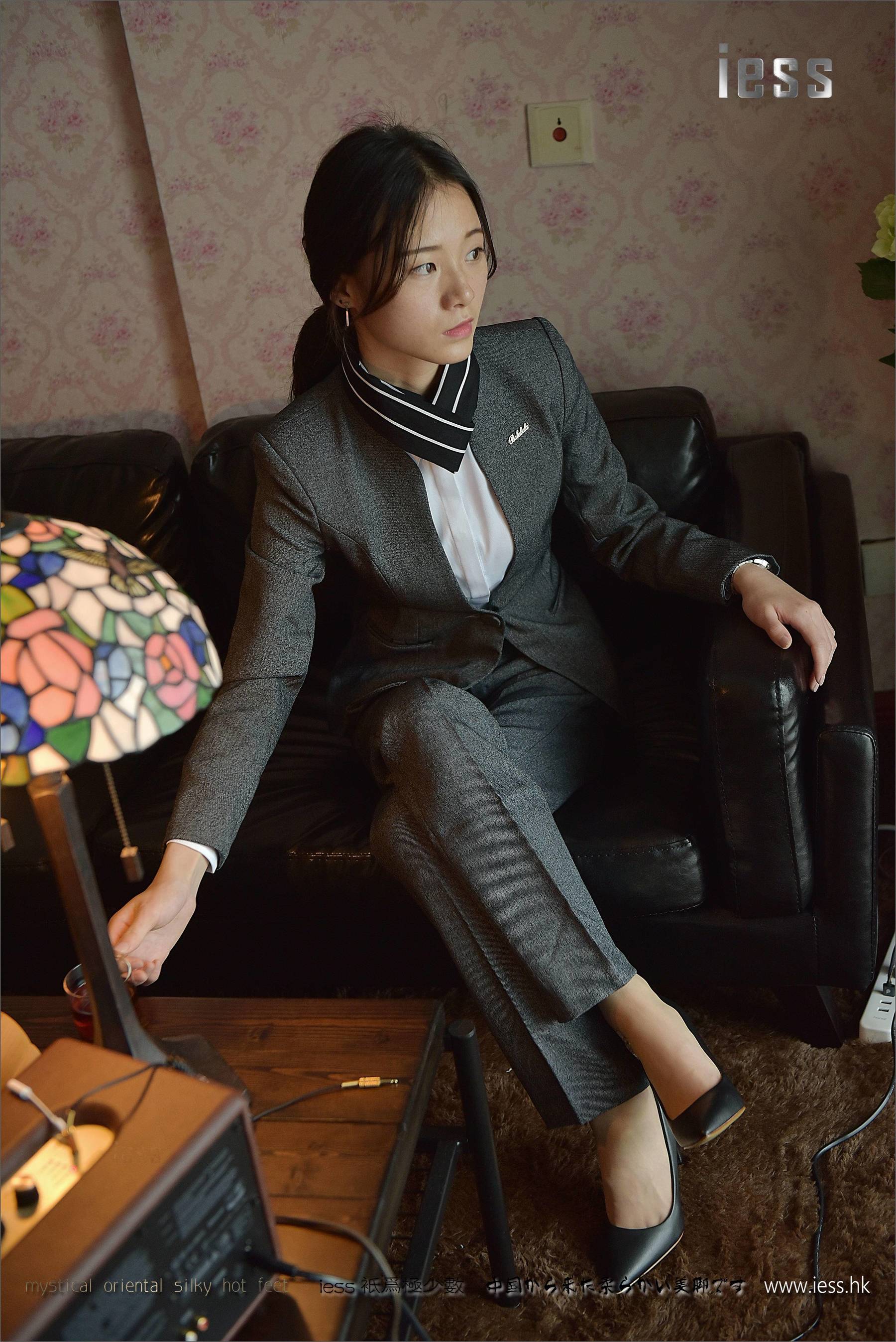 丝足便当114 小六 《小六的长裤短丝》[IESS异思趣向]