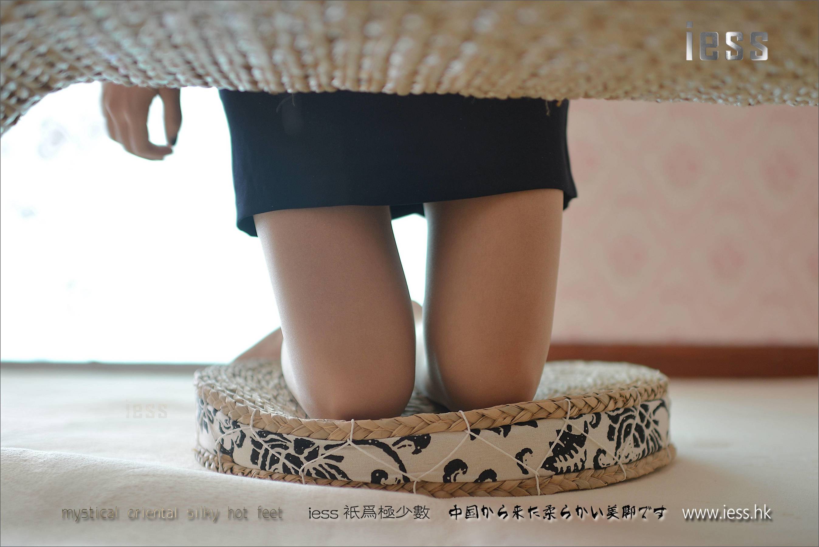 丝享家004 小C 《肉色长（蚕）丝》[IESS异思趣向]