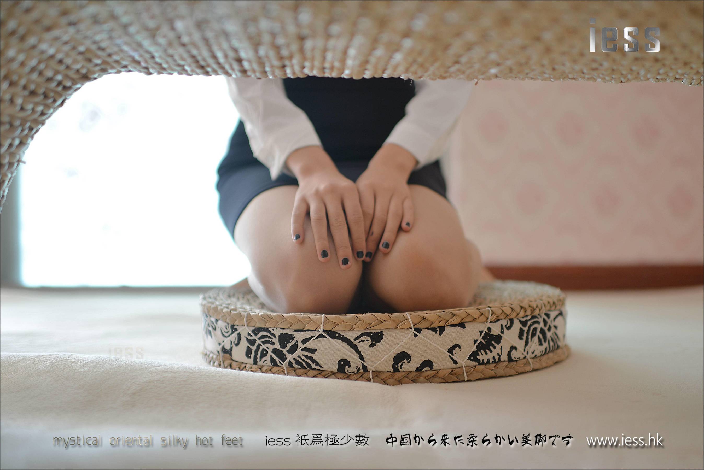 丝享家004 小C 《肉色长（蚕）丝》[IESS异思趣向]