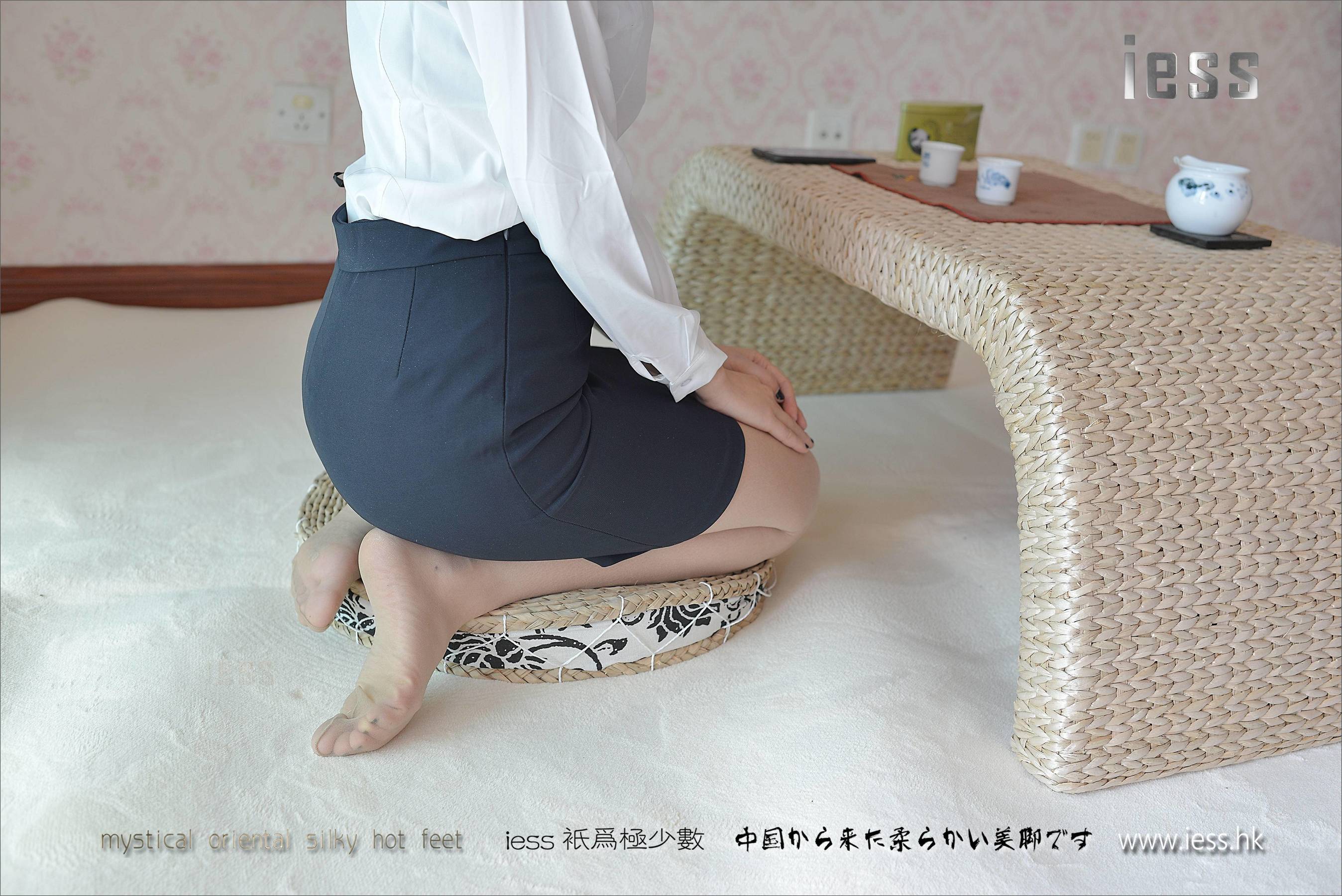 丝享家004 小C 《肉色长（蚕）丝》[IESS异思趣向]