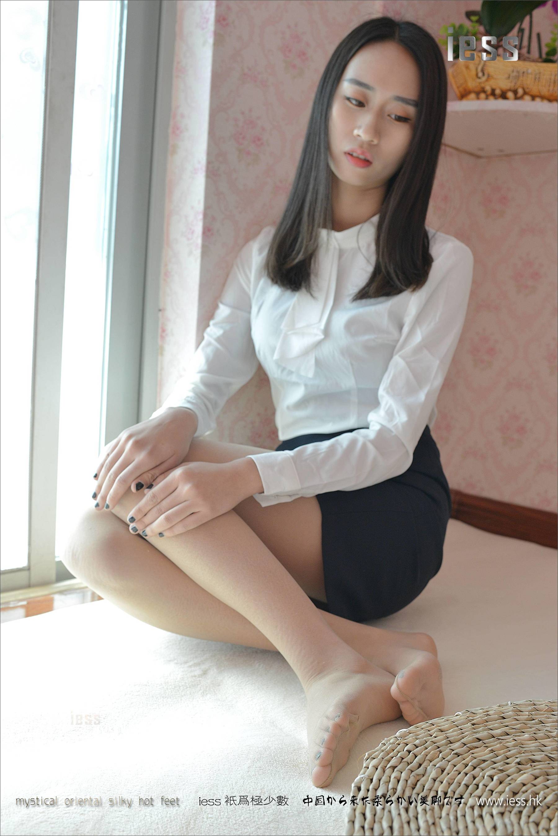 丝享家004 小C 《肉色长（蚕）丝》[IESS异思趣向]