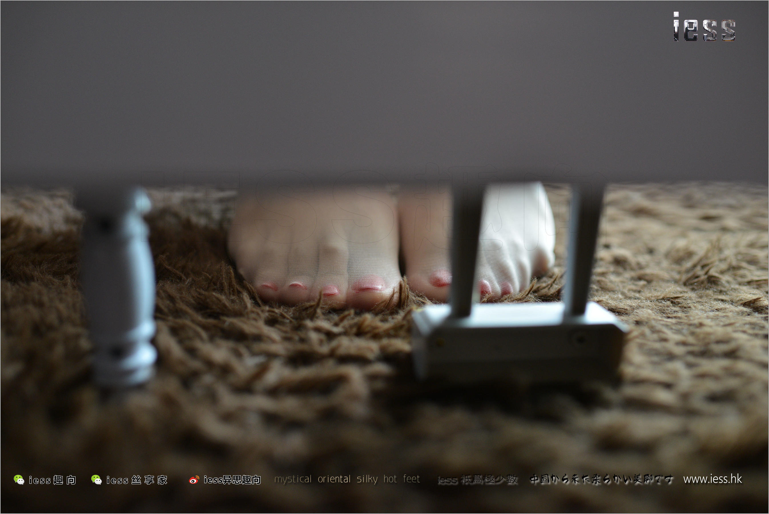 丝足便当138 人妻芳芳 《脚尖下的钢琴鸣奏曲》[IESS异思趣向]