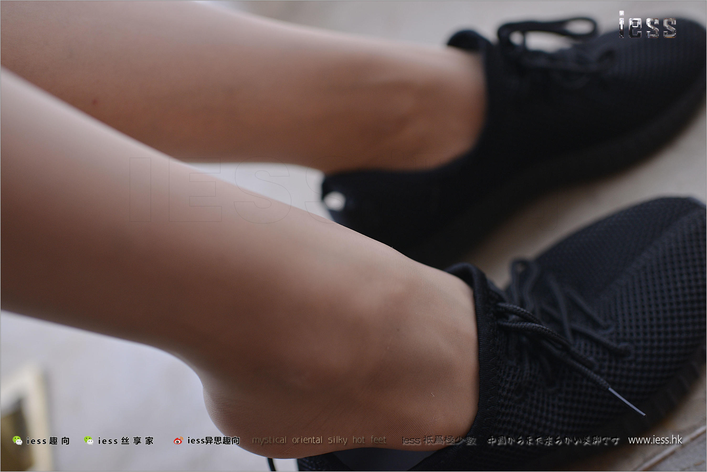 丝足便当155 小莫《momo的运动鞋 》[IESS异思趣向]