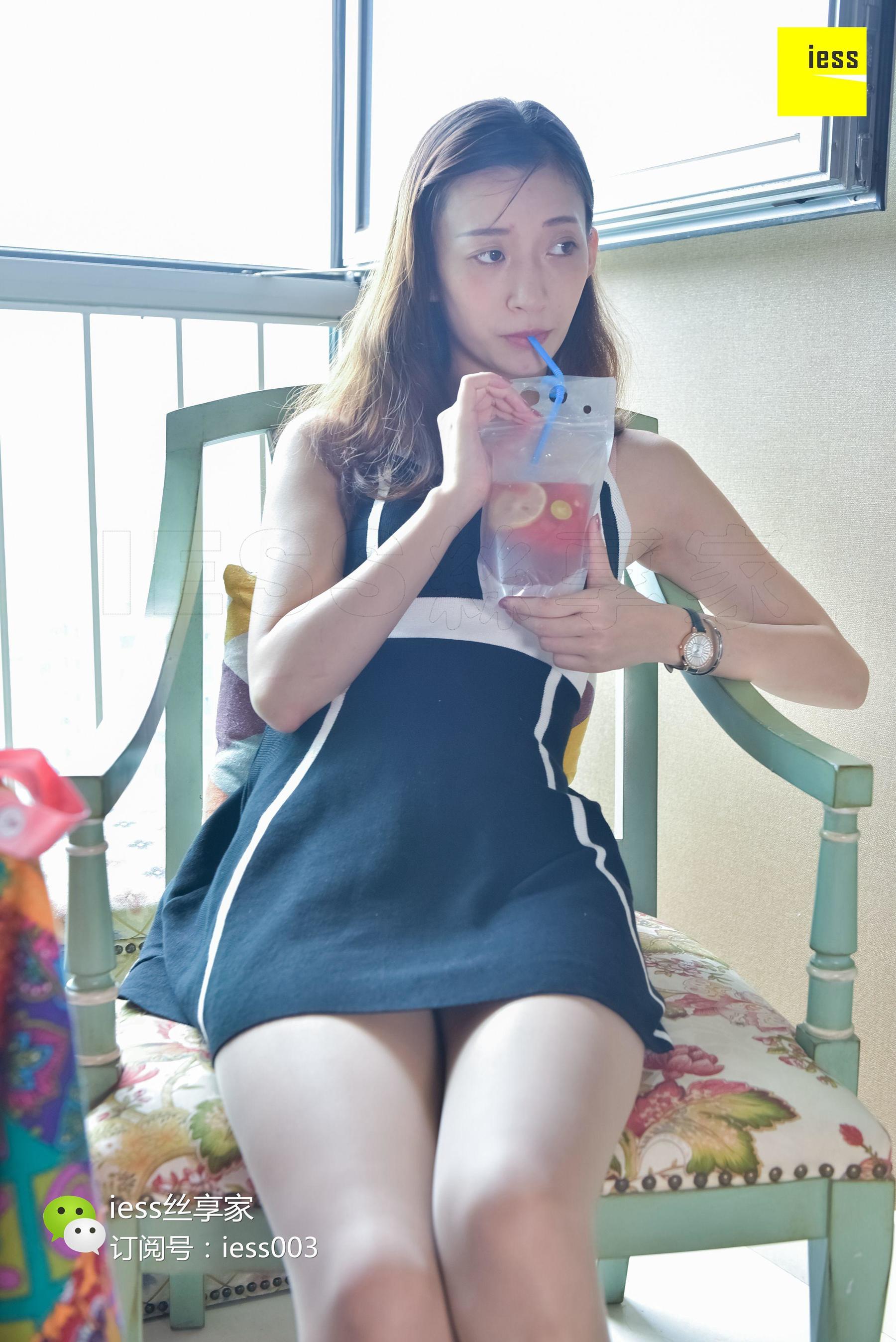 丝享家071 秋秋 《裸色气质平底鞋》[IESS异思趣向]