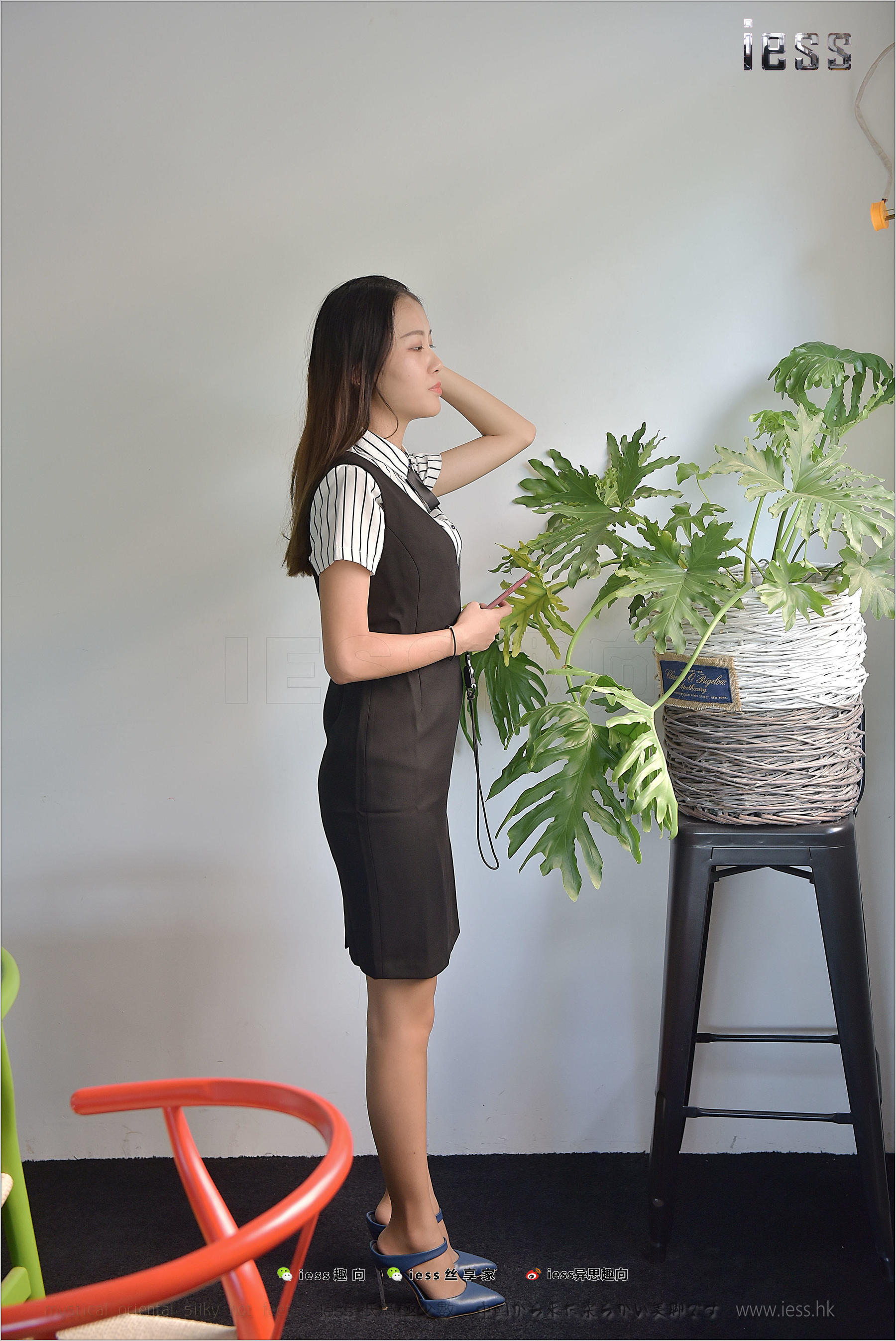 丝足便当160 婉萍 《婉萍的咖啡丝I》[IESS异思趣向]