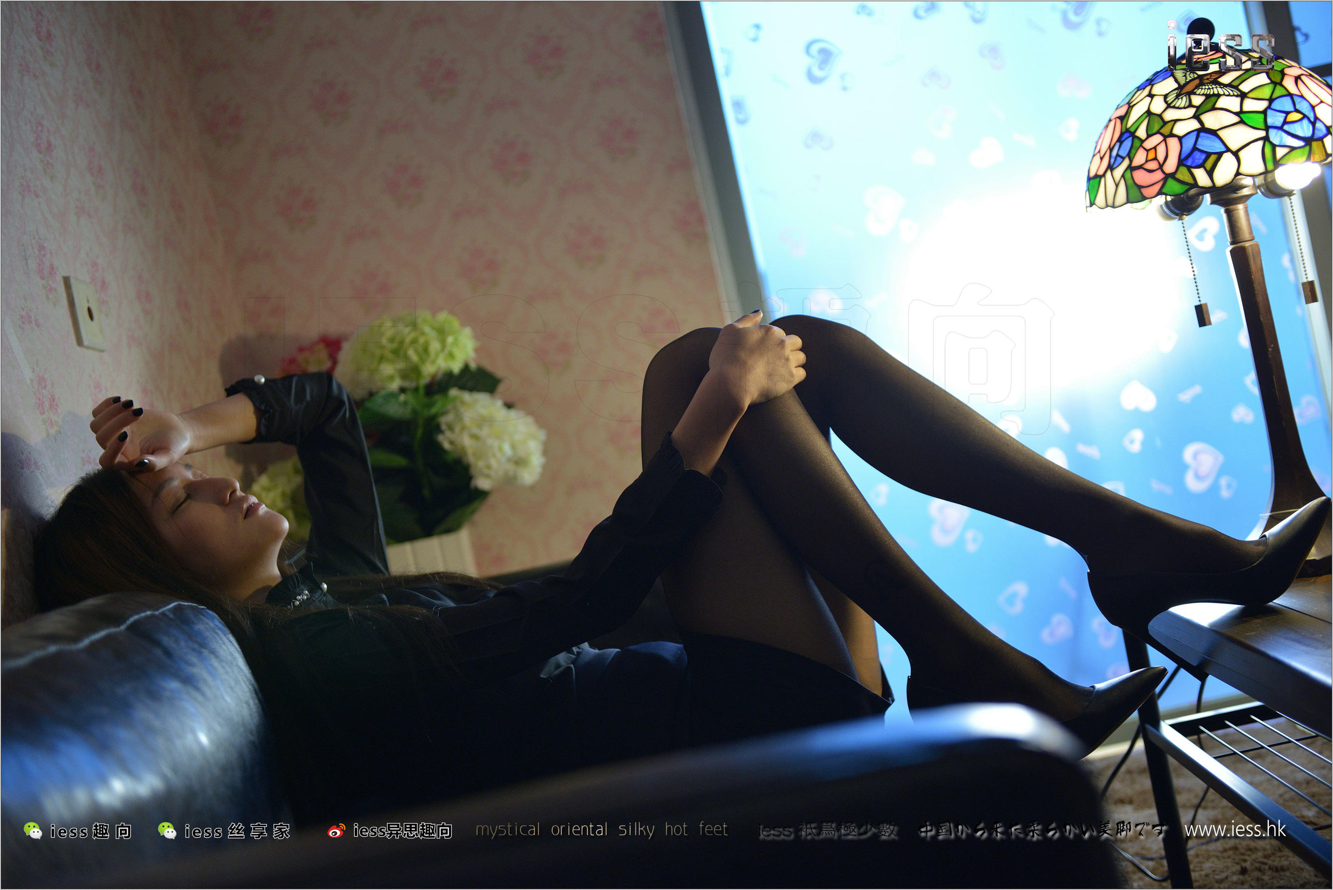 丝足便当168 潇潇 《黑丝女神黑丝秀》[IESS异思趣向]