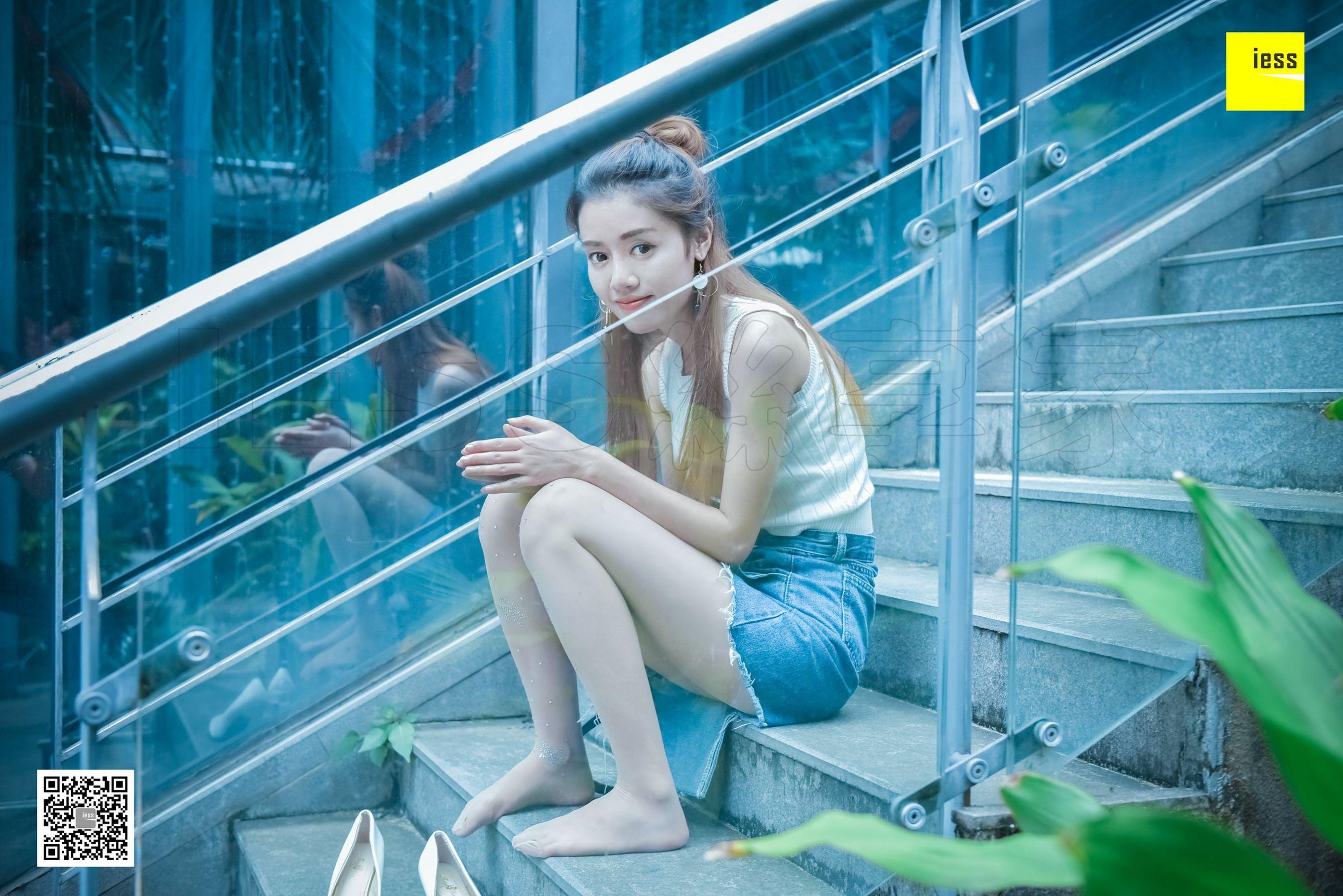 丝享家107 晶晶 《水晶白色丝袜》[IESS异思趣向]