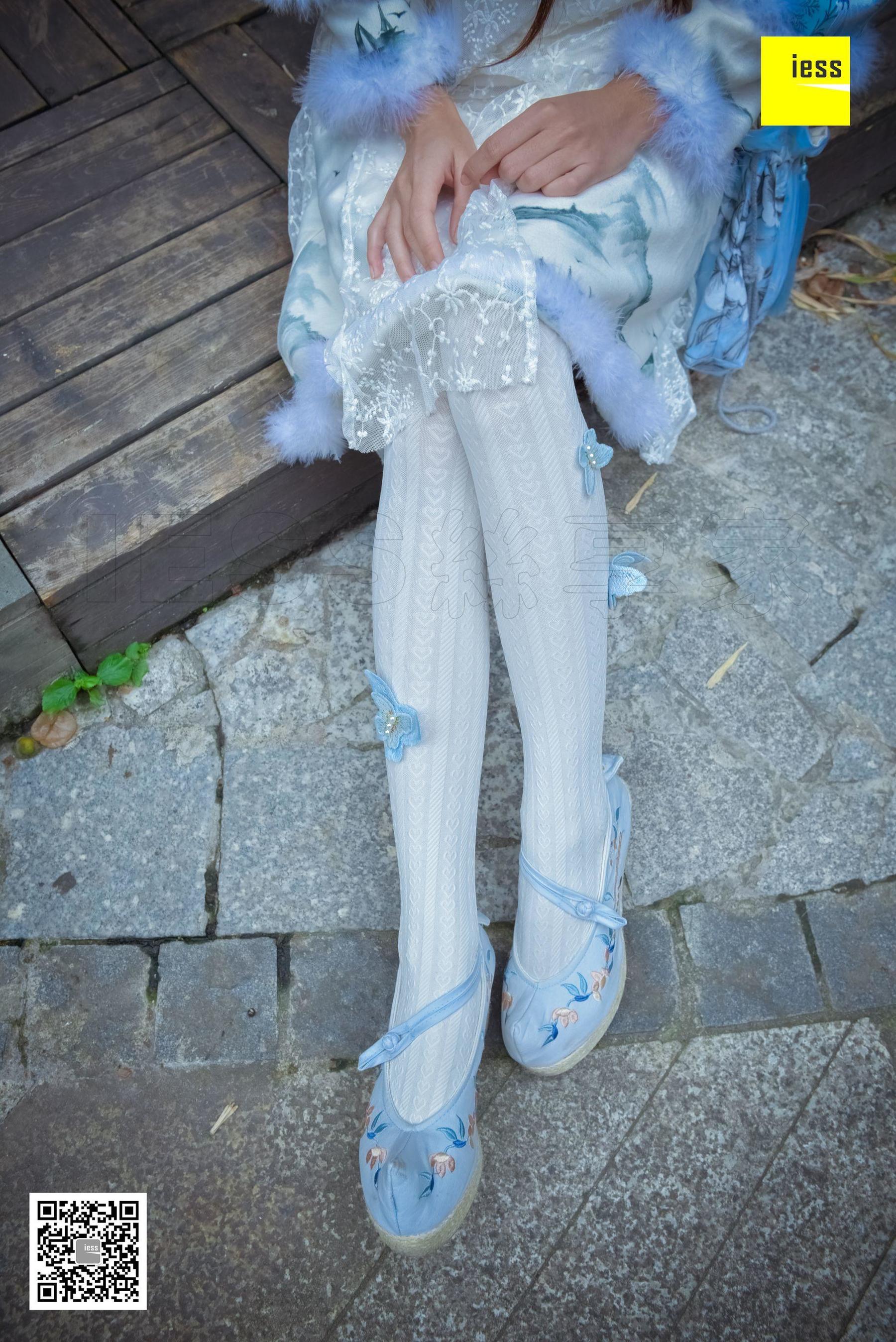 丝享家122 木木 《汉服绣花鞋白色袜》[IESS异思趣向]
