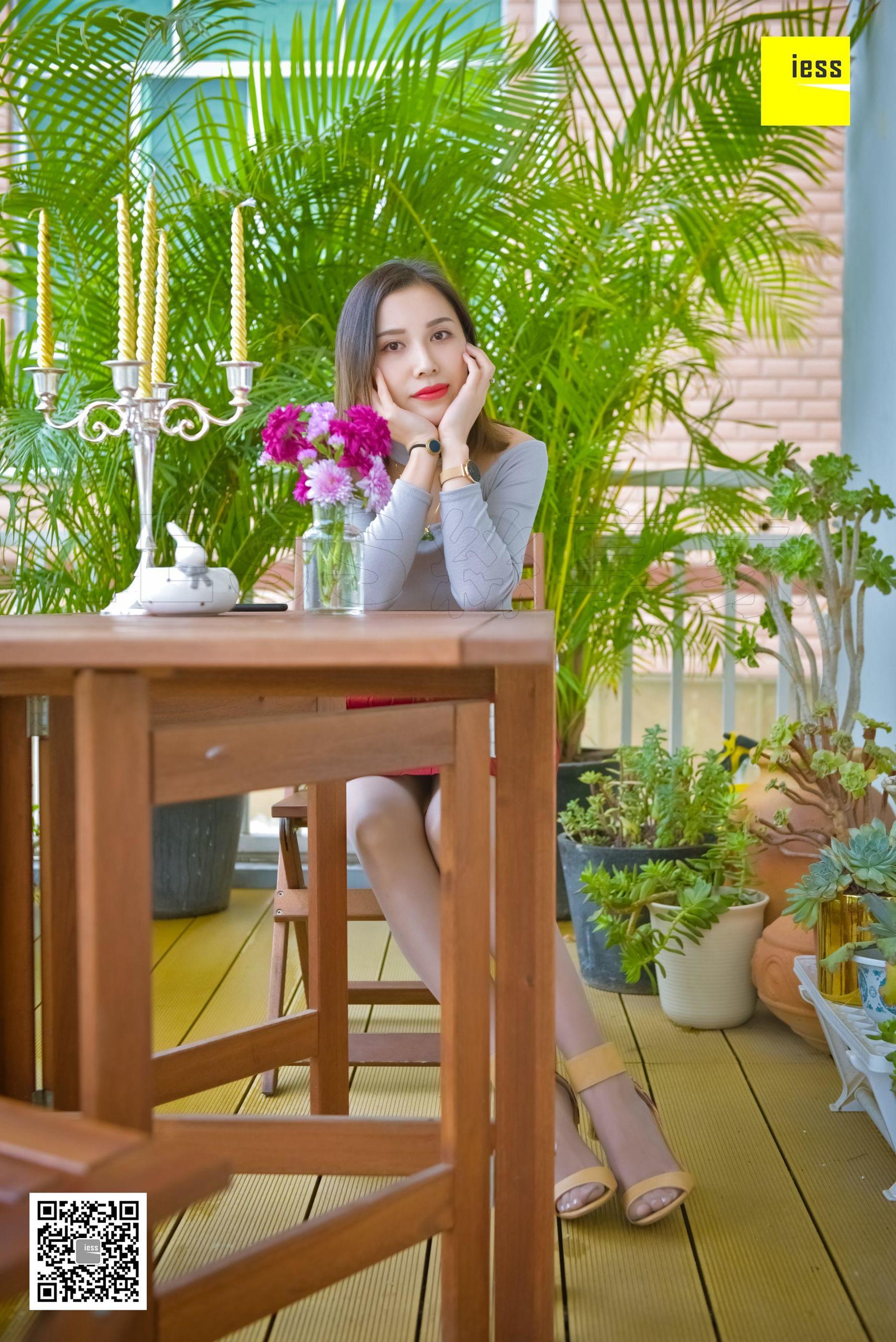 丝享家135 君君 《绝美辣妈的风情凉鞋》[IESS异思趣向]