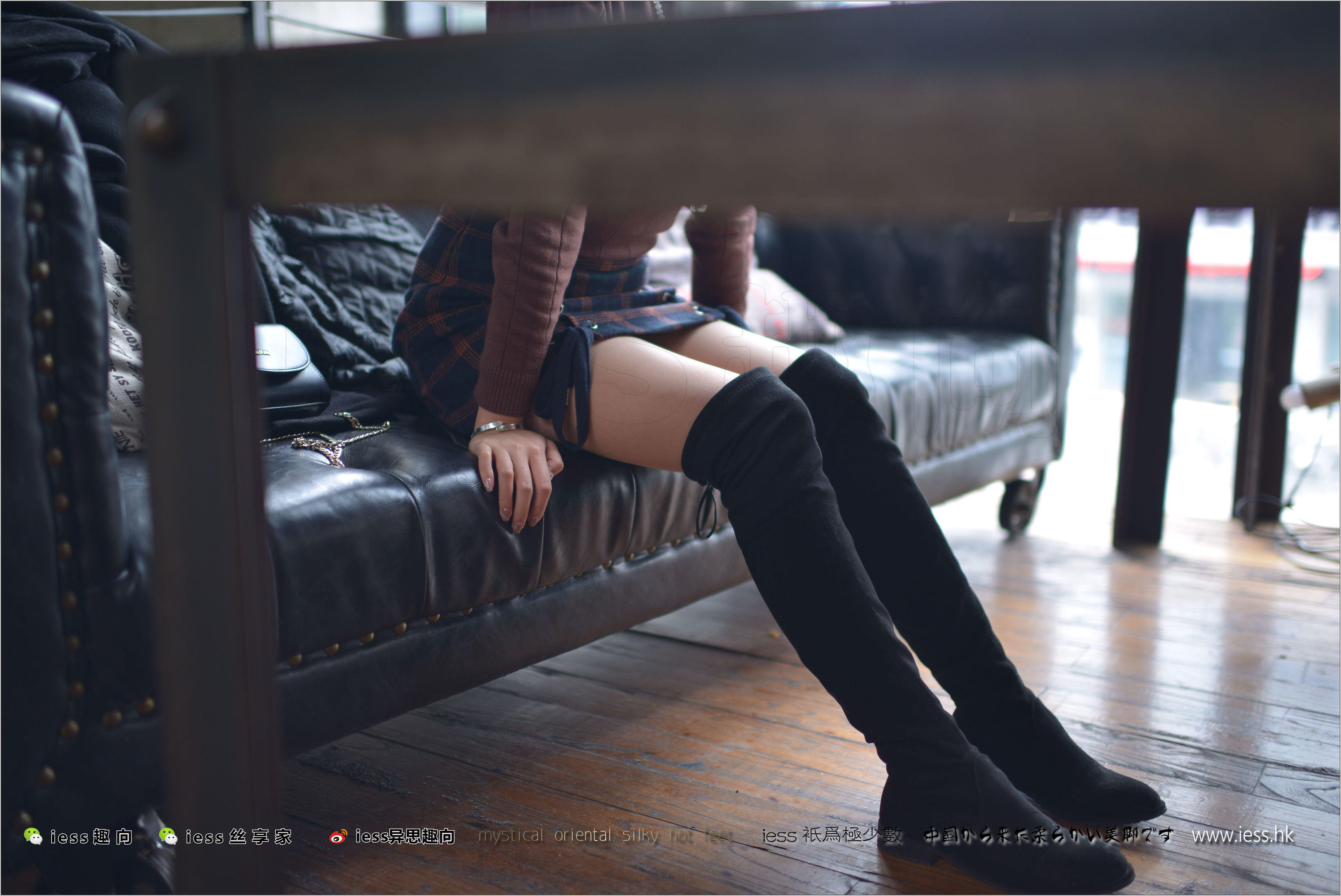 丝足便当190 张馨月 《过膝长靴-王的诱惑1》[IESS异思趣向]