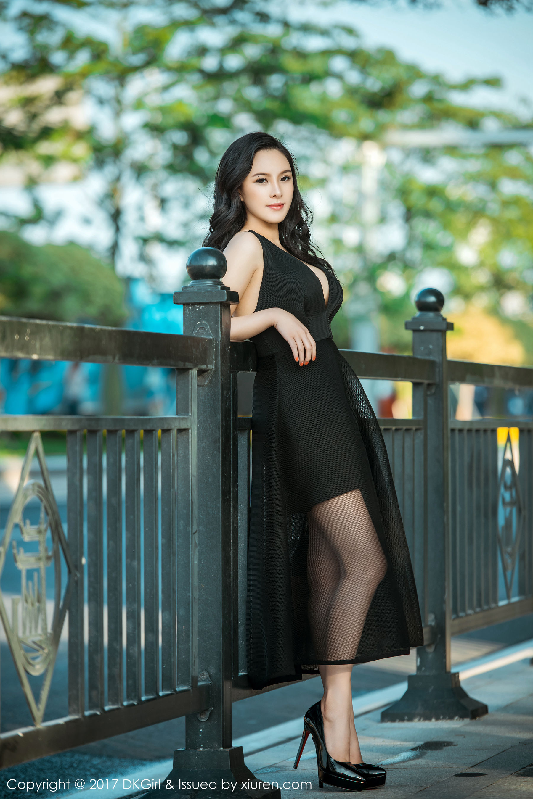 厉雯娜《性感轻熟女》 [DK御女郎] VOL.044