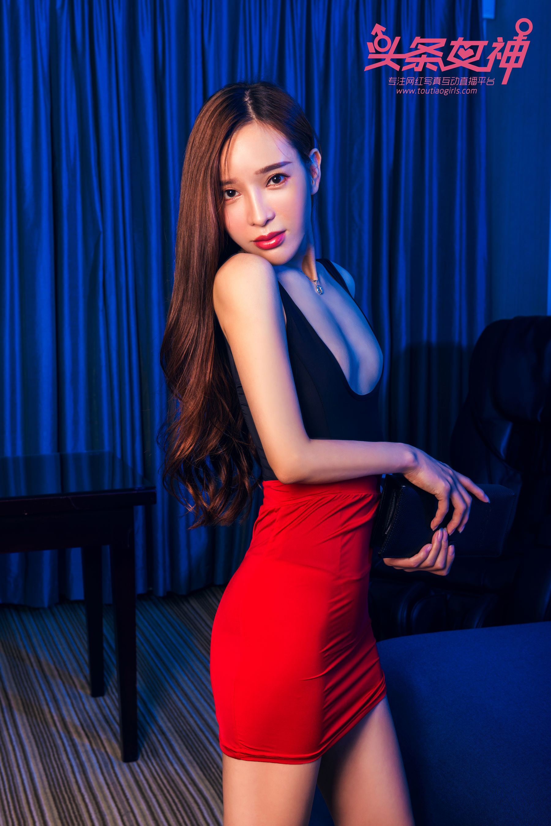 艾小青《宝宝の假日》 [头条女神TouTiao]