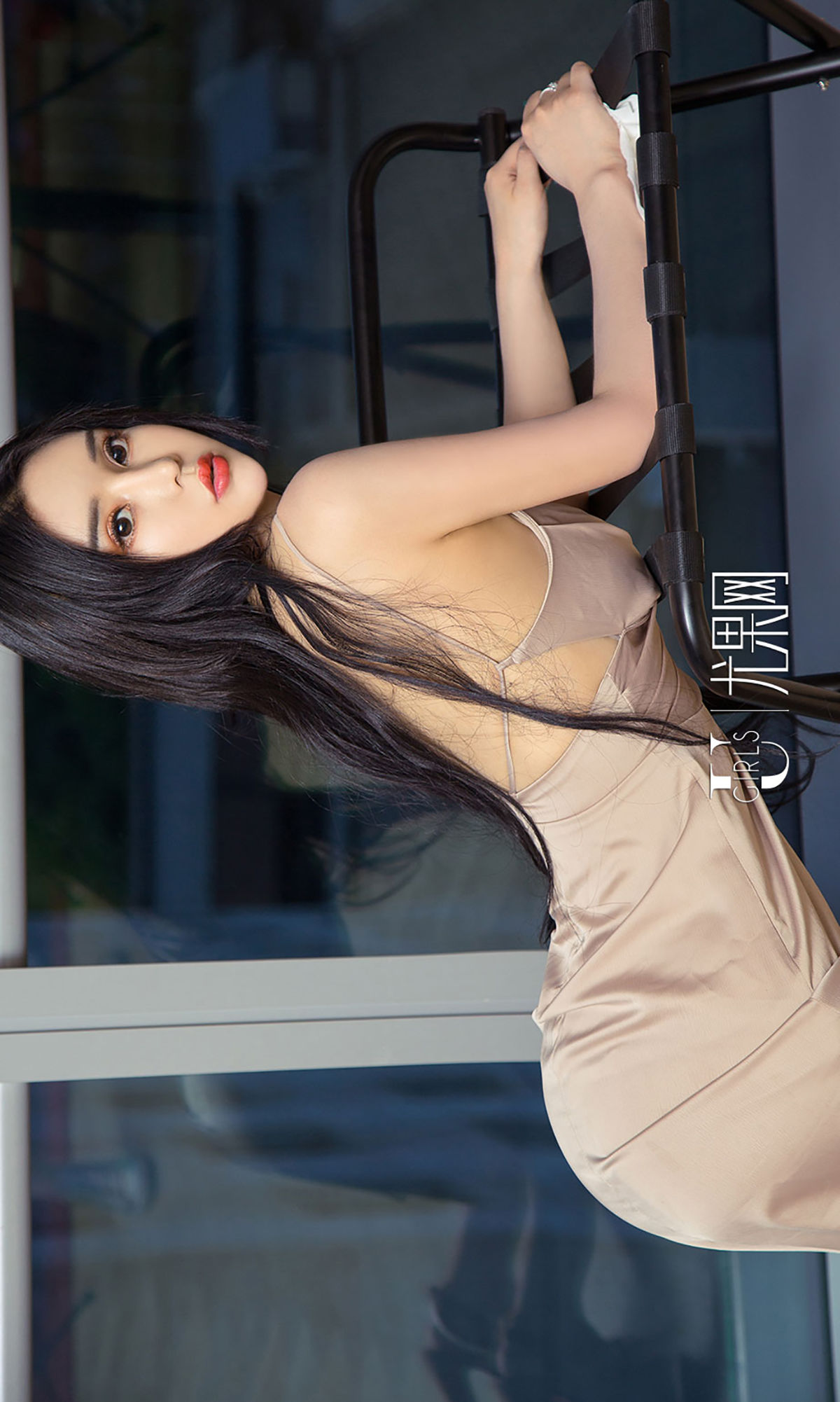 安可可《长裙下的美腿》 [尤果圈爱尤物] No.988