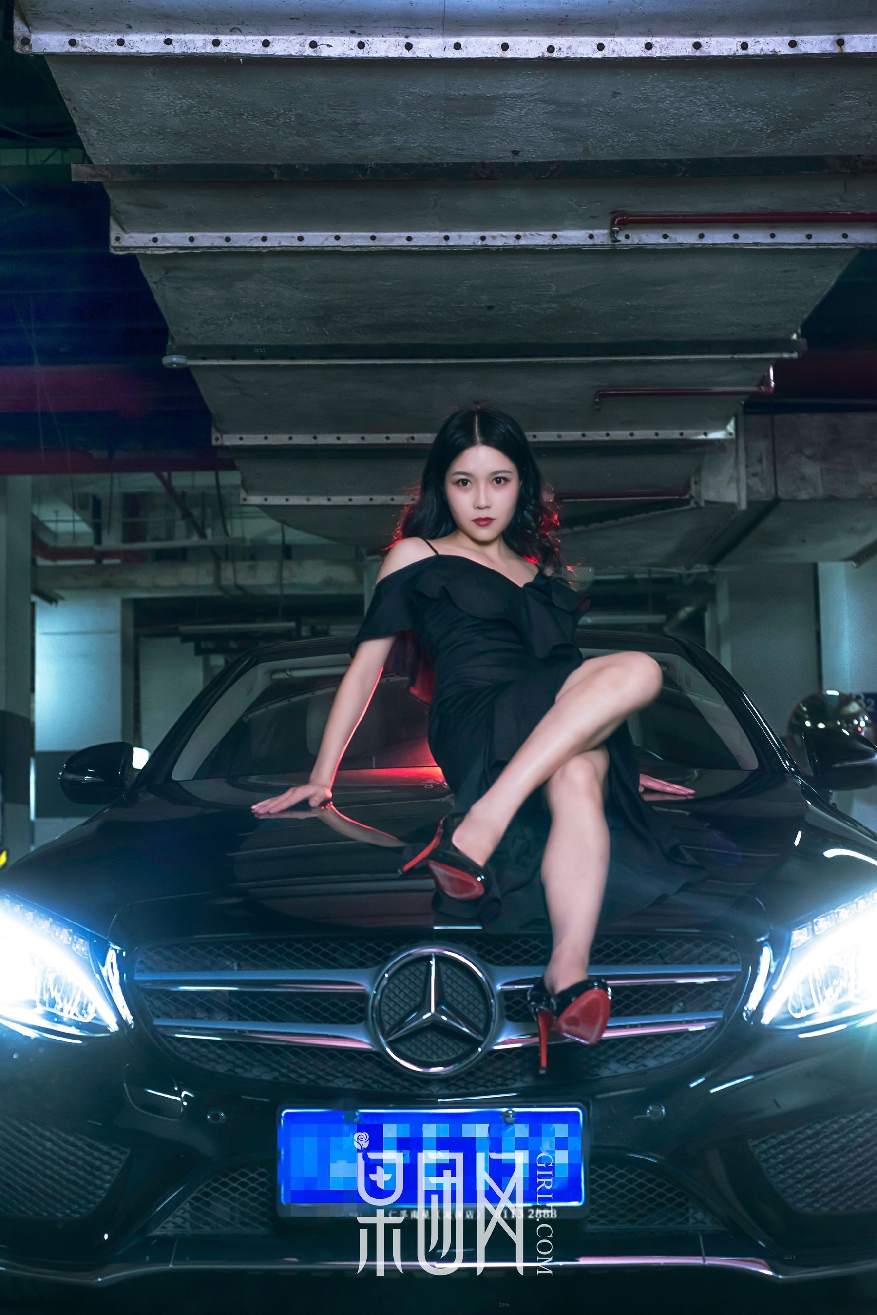 微微《美女vs豪车，你选择哪个！》 [果团网Girlt] No.107