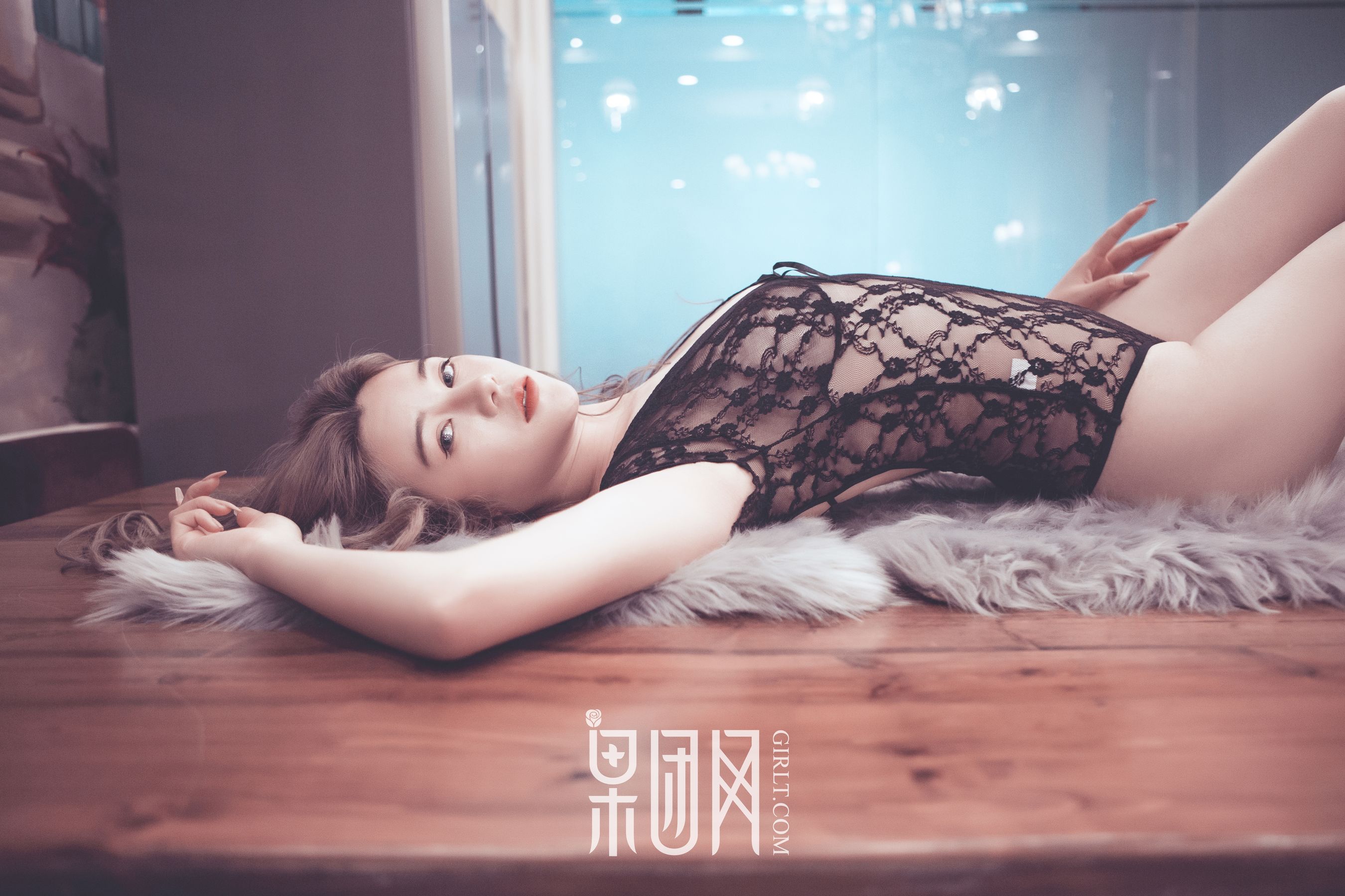小白《蕾丝透视，性感妩媚！》 [果团网Girlt] No.110