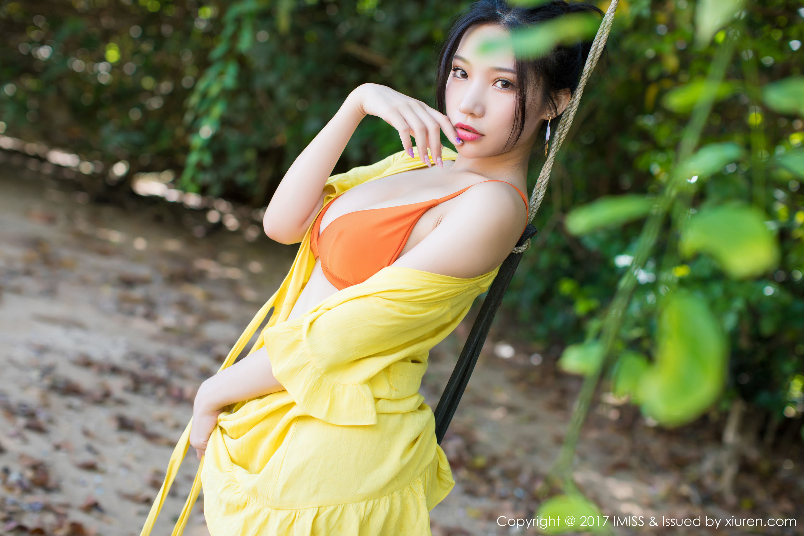 小狐狸Sica《甲米旅拍》比基尼湿身系列 [爱蜜社IMiss] VOL.202