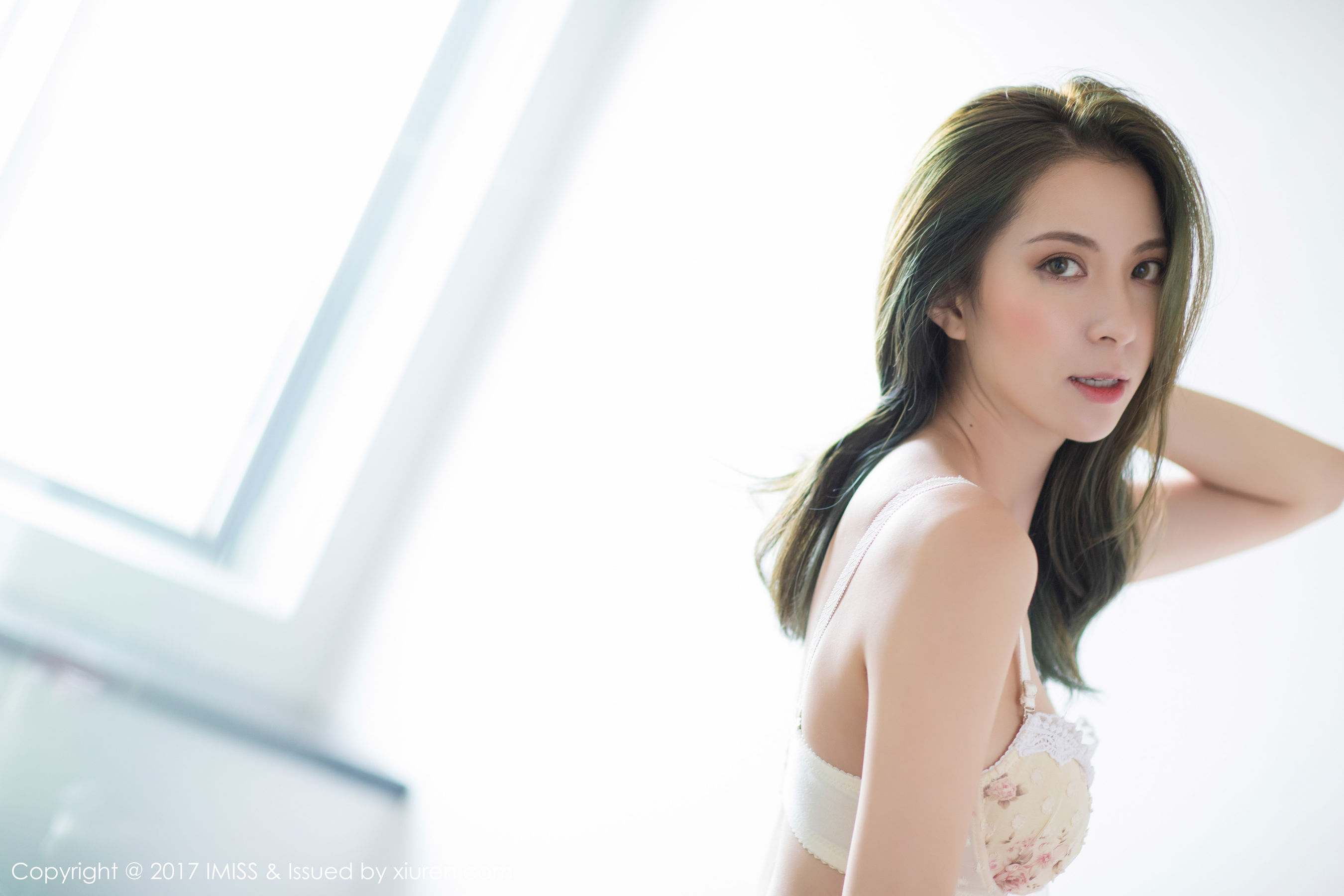 气质美女@陈良玲carry第二套写真 [爱蜜社IMiss] VOL.204