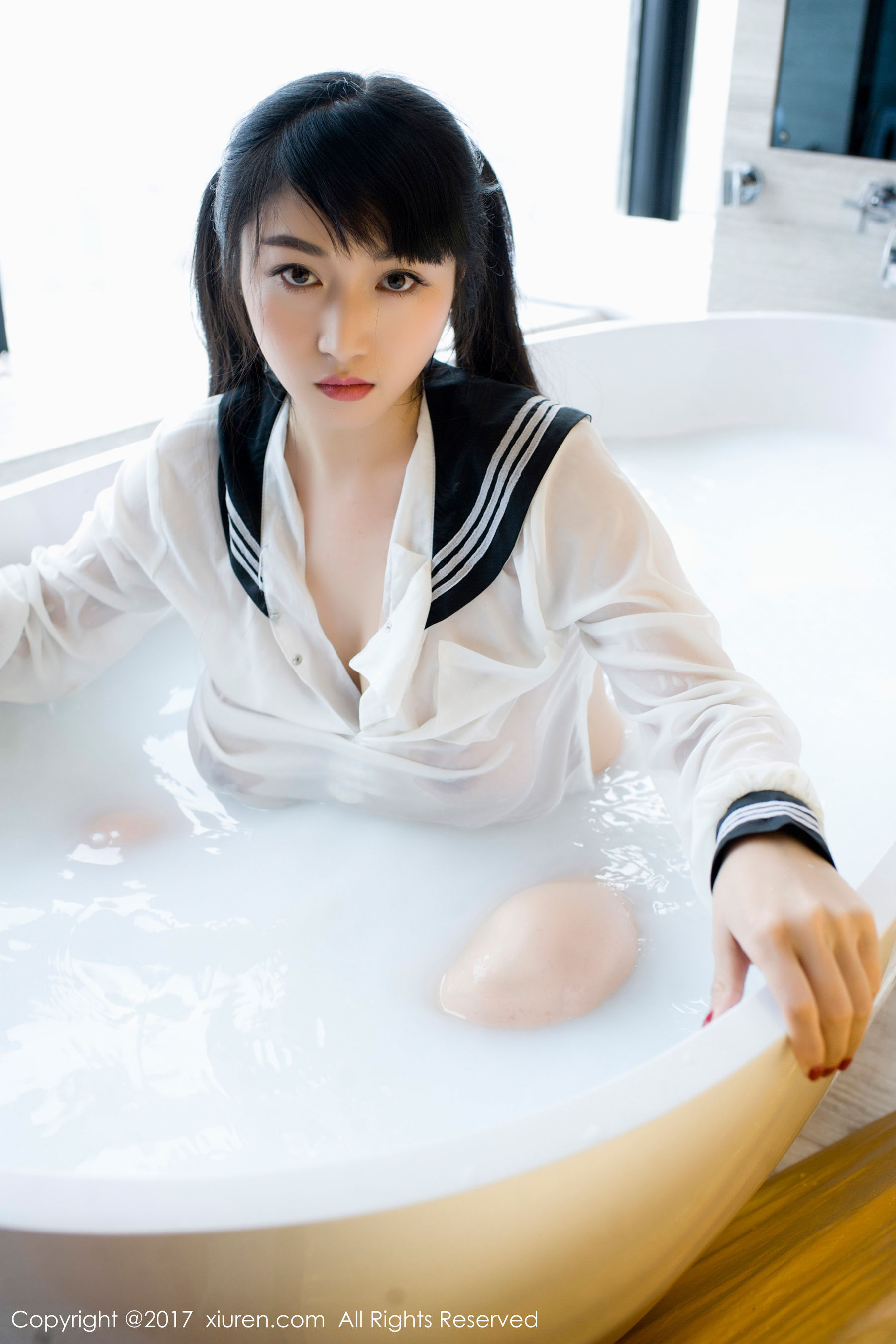 盼盼龙女sunny《牛奶浴学生装+透明学生装+黑色乳贴》 [秀人XiuRen] NO.853