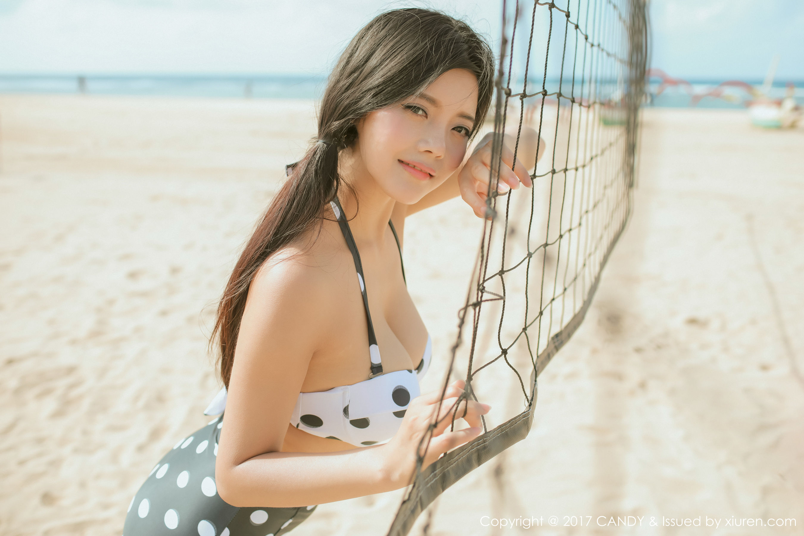 林美惠子Mieko《两套海边比基尼系列》 [网红馆CANDY] VOL.042