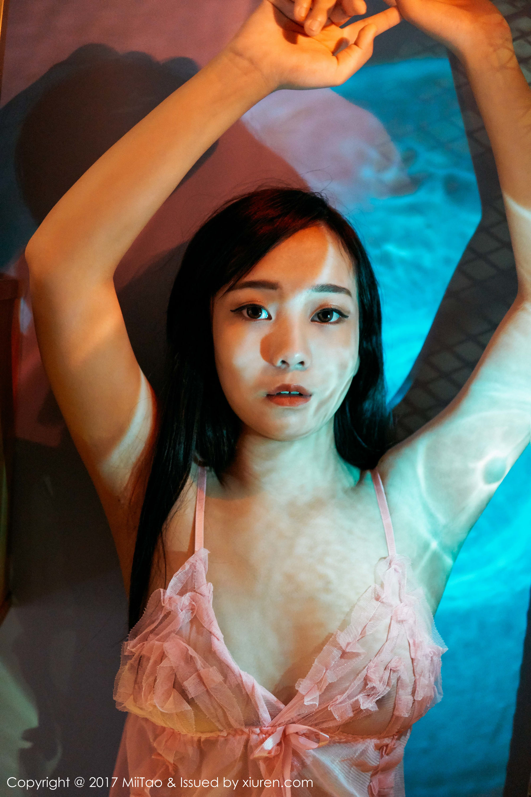 瑞欣《灯光下的人体摄影》 [蜜桃社MiiTao] VOL.086