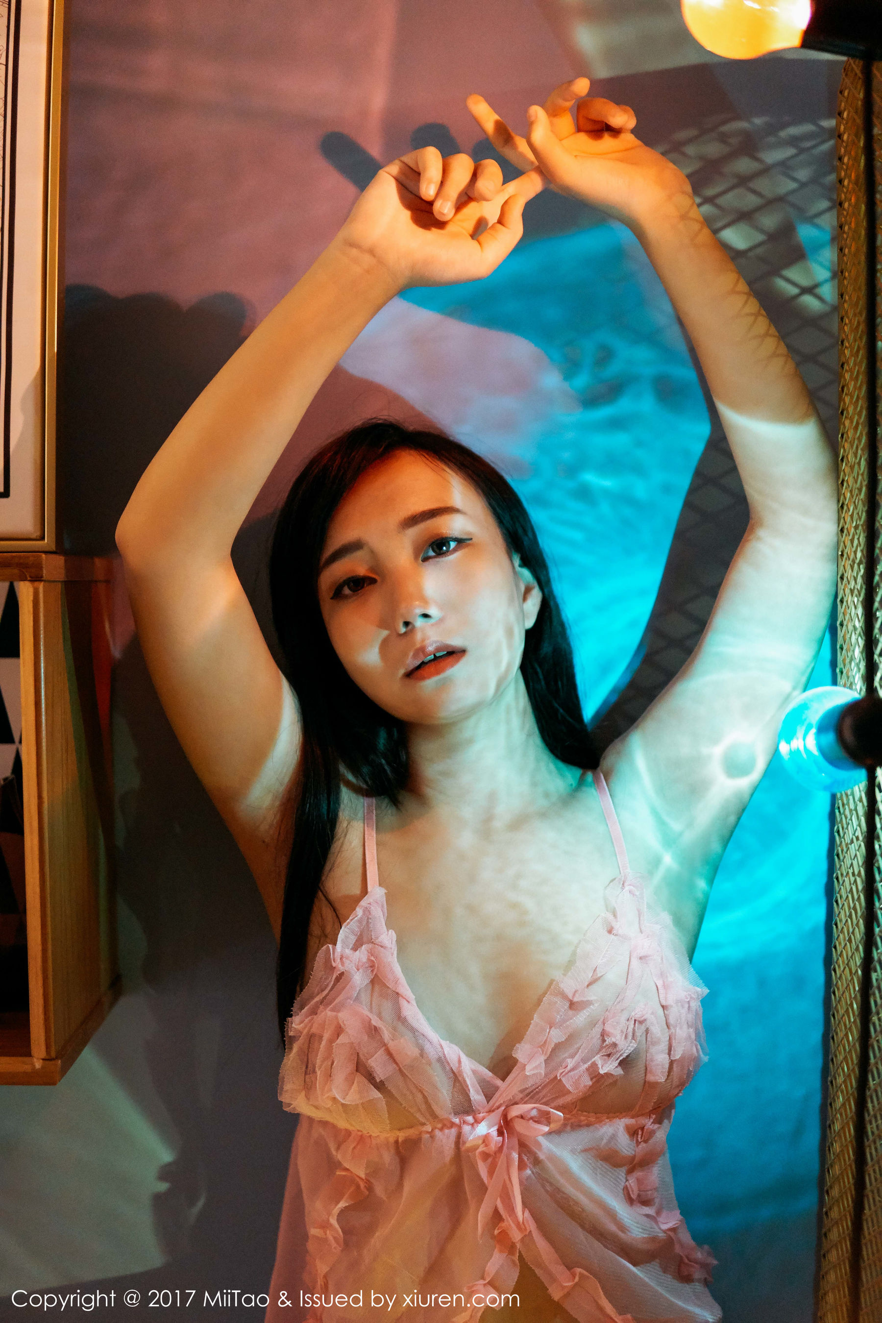 瑞欣《灯光下的人体摄影》 [蜜桃社MiiTao] VOL.086