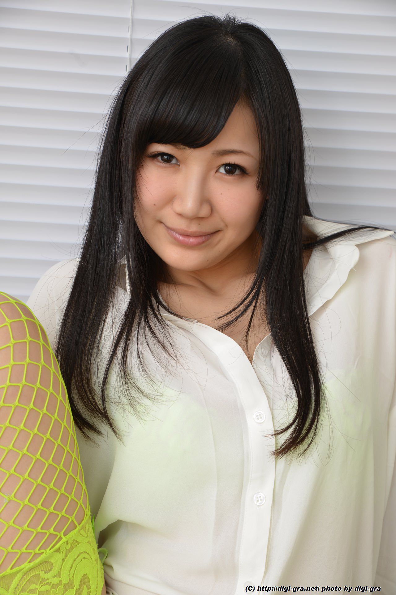 星川麻紀 Set3 白衬衫+绿色丝袜系列 [Digi-Graデジグラ]