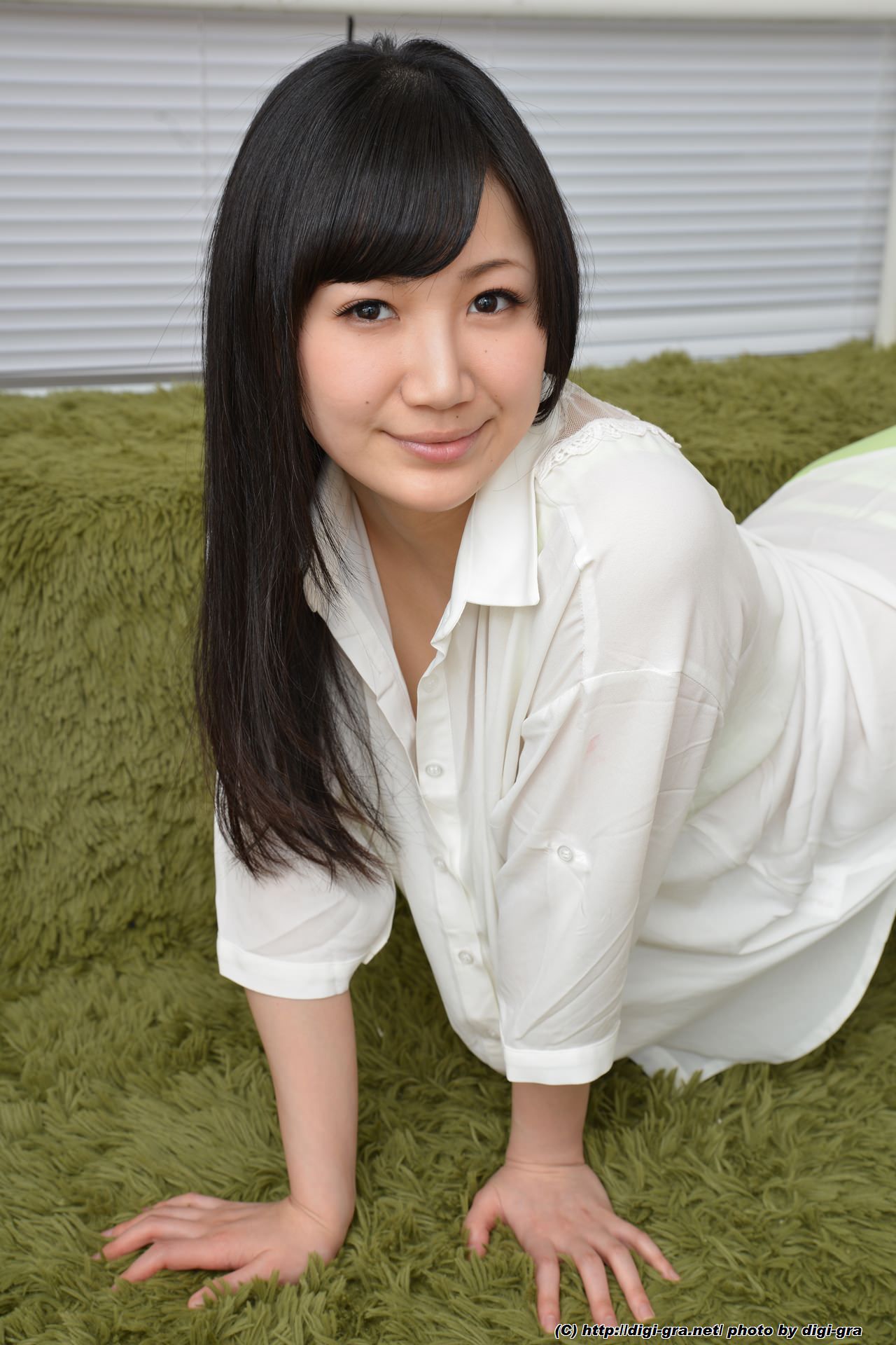 星川麻紀 Set3 白衬衫+绿色丝袜系列 [Digi-Graデジグラ]
