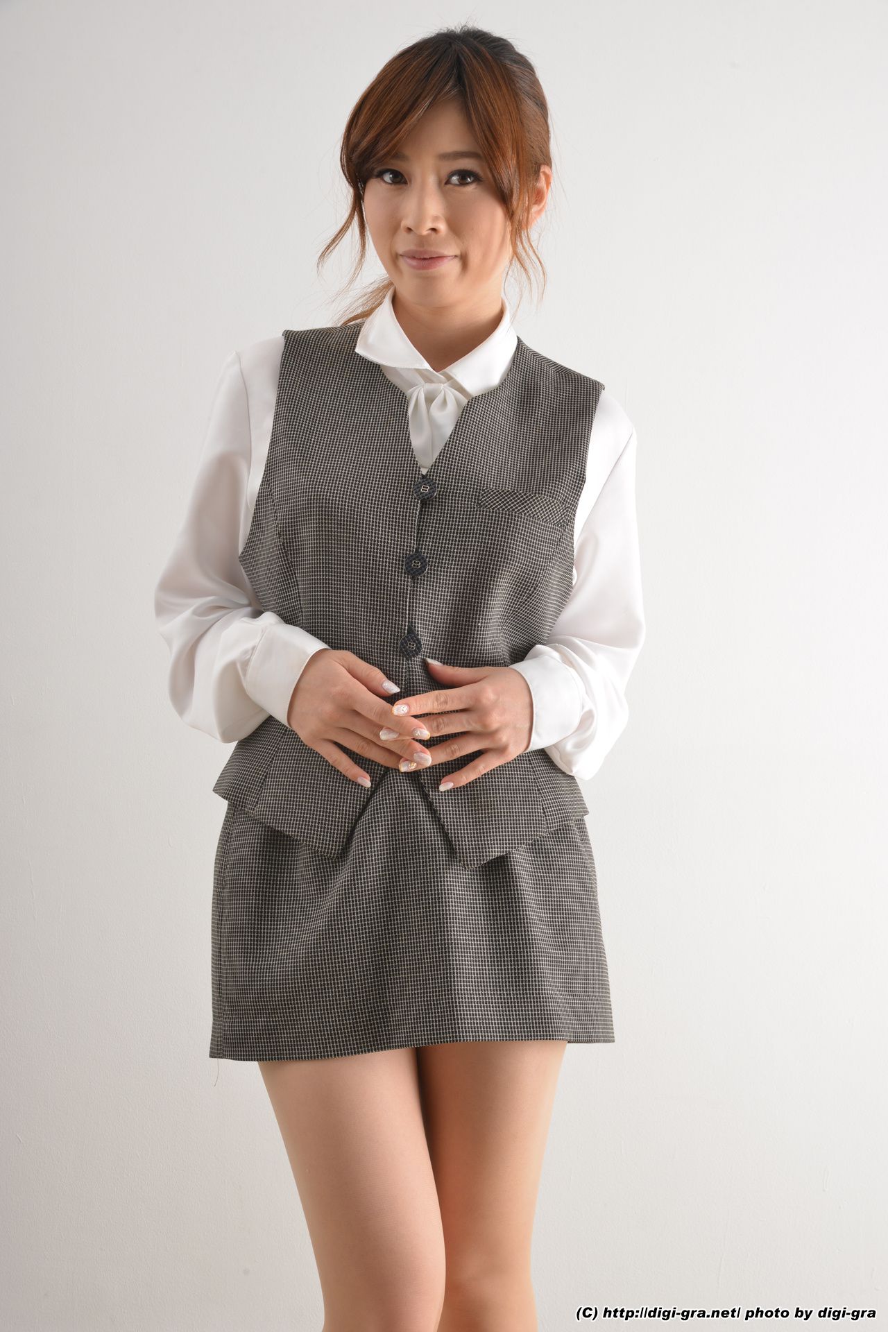 奥田咲 肉丝OL制服 Set3 [Digi-Graデジグラ]